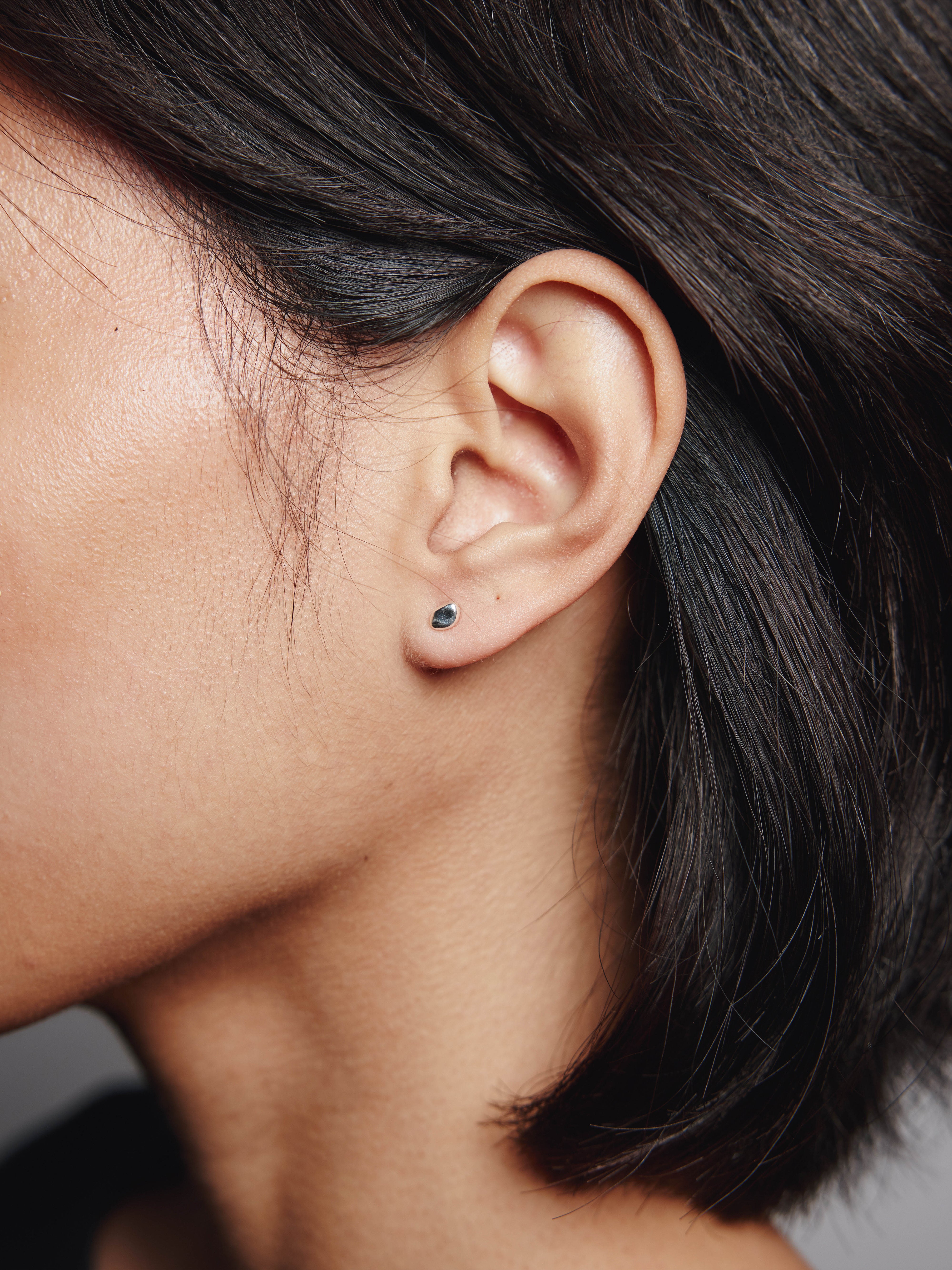 -Earrings-wolfcircus.com