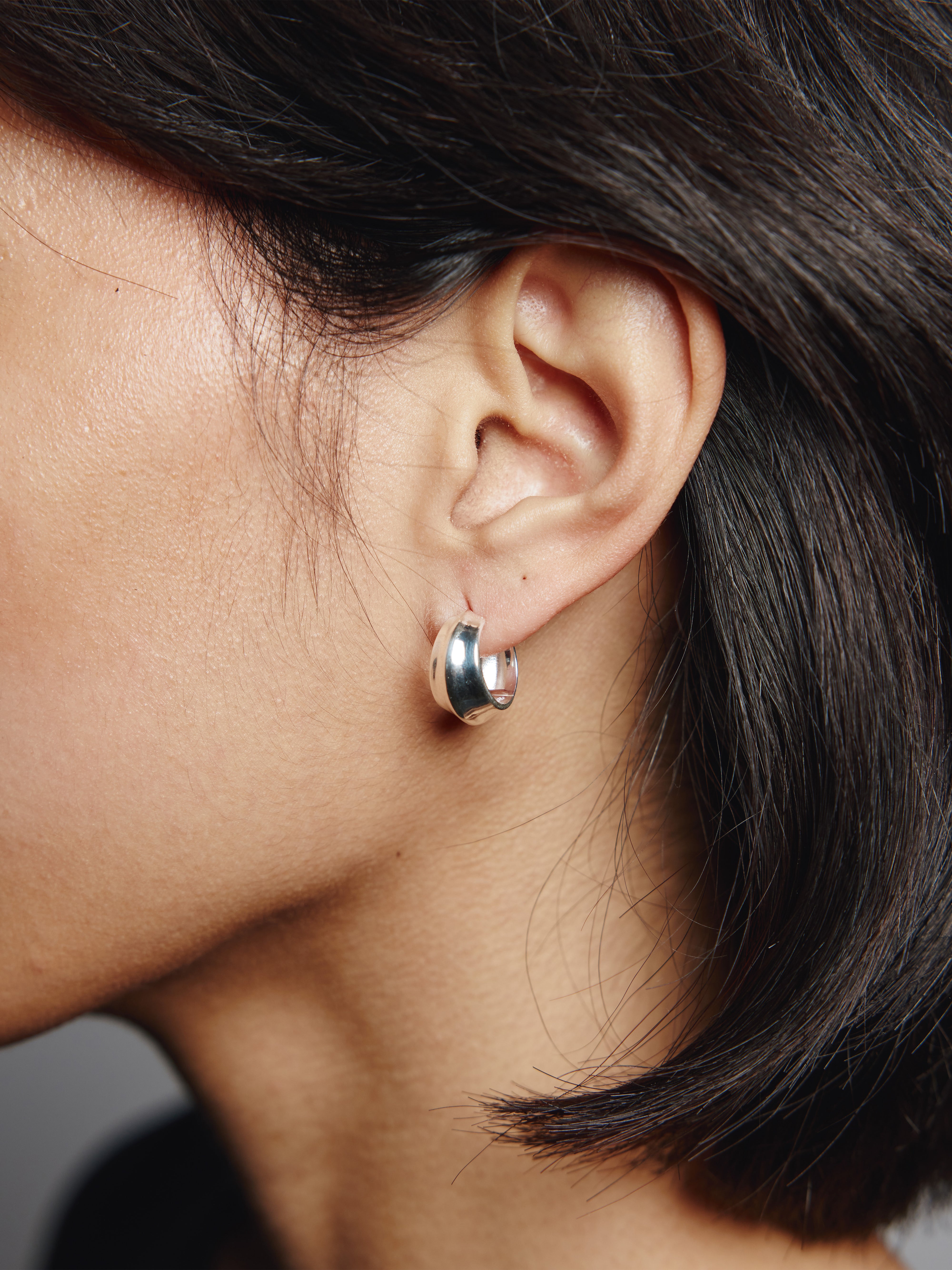 -Earrings-wolfcircus.com