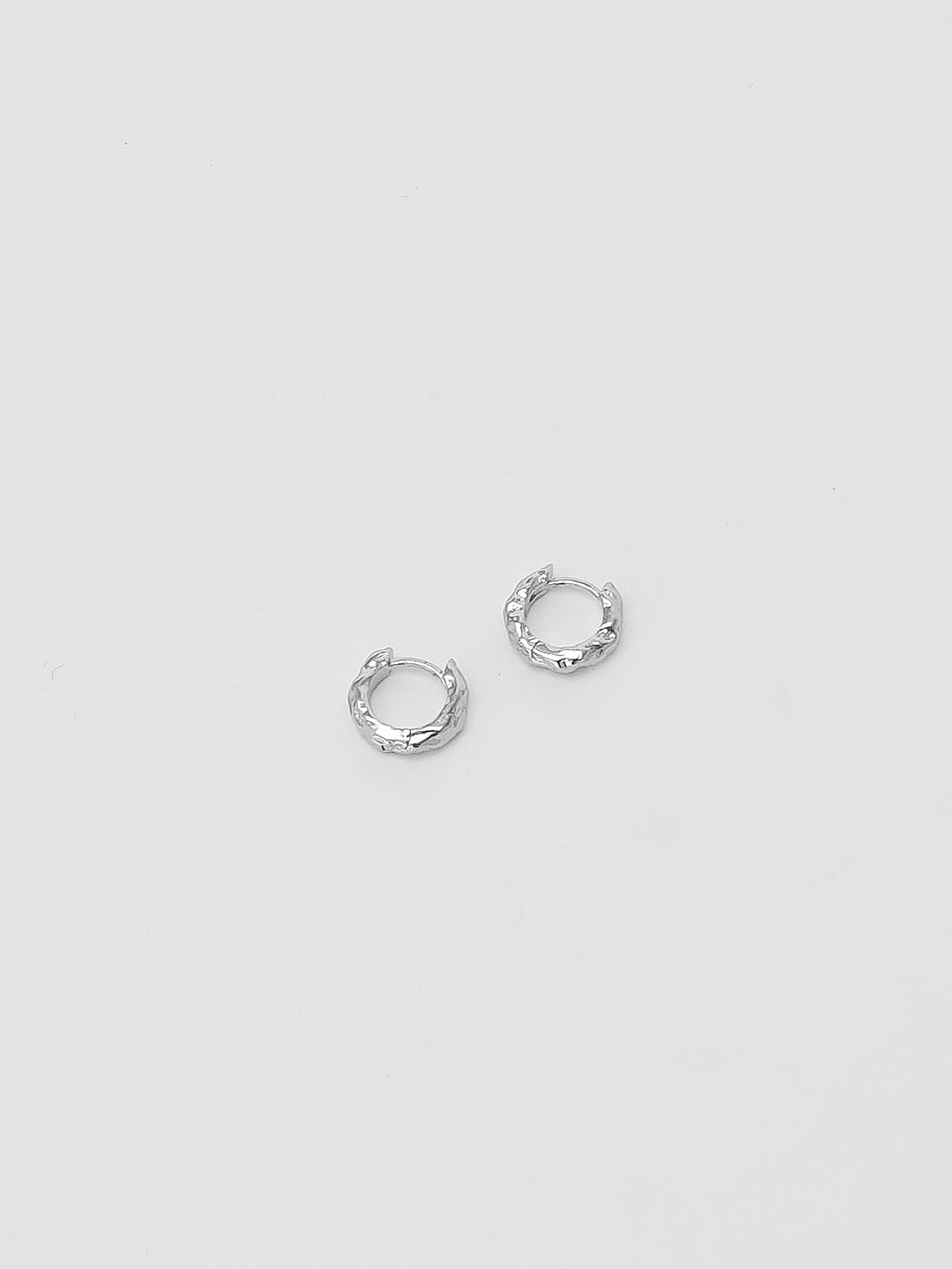 -Earrings-wolfcircus.com