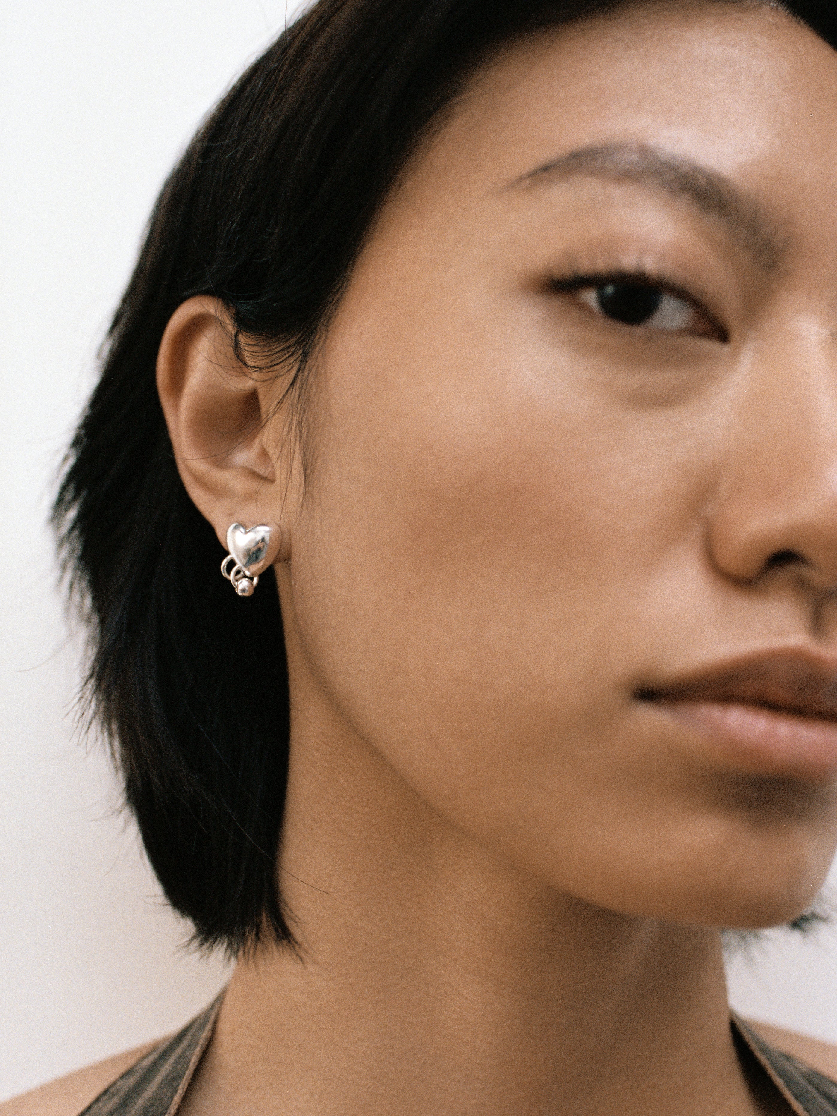 -Earrings-wolfcircus.com