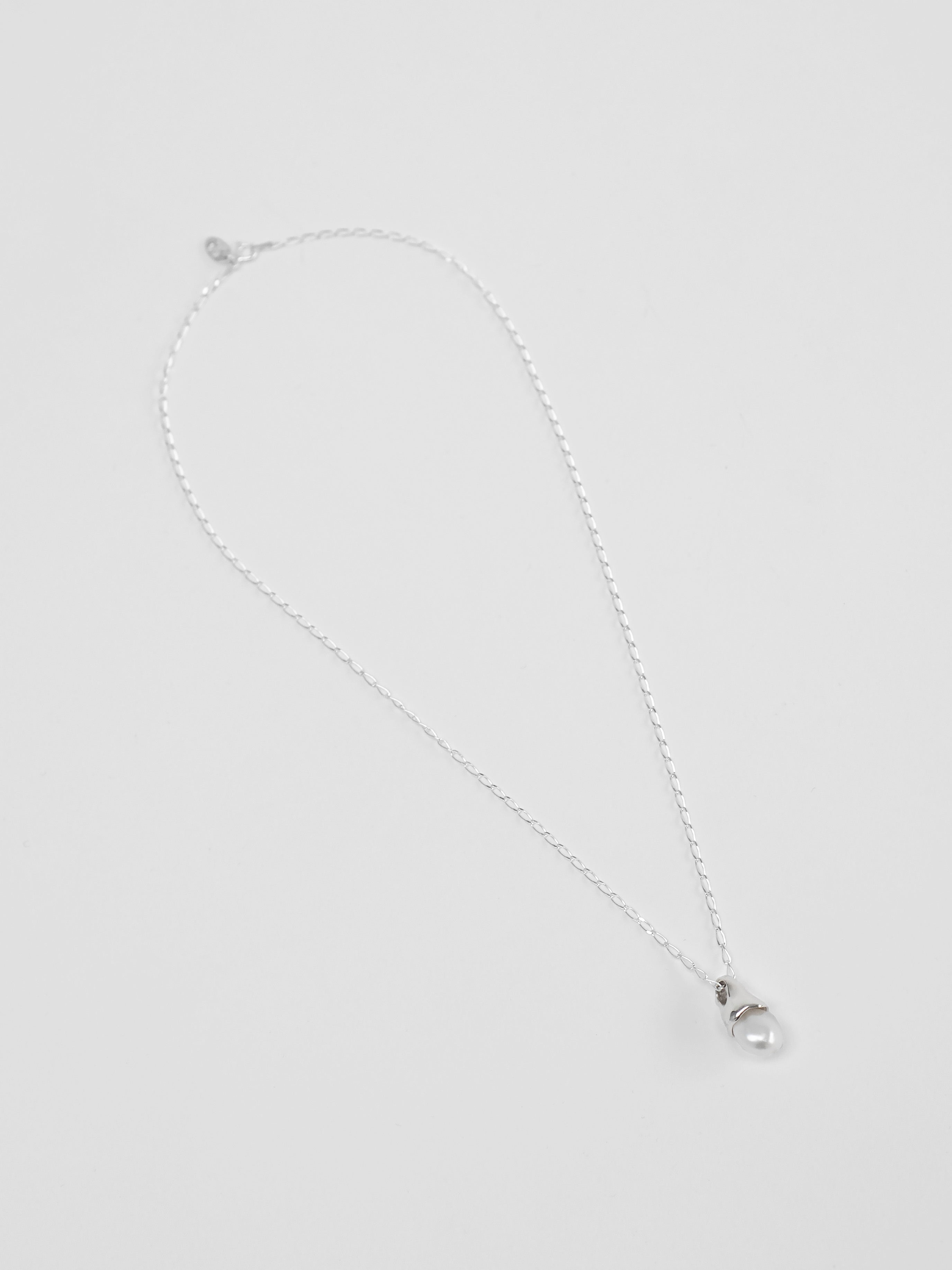 -Necklaces-wolfcircus.com
