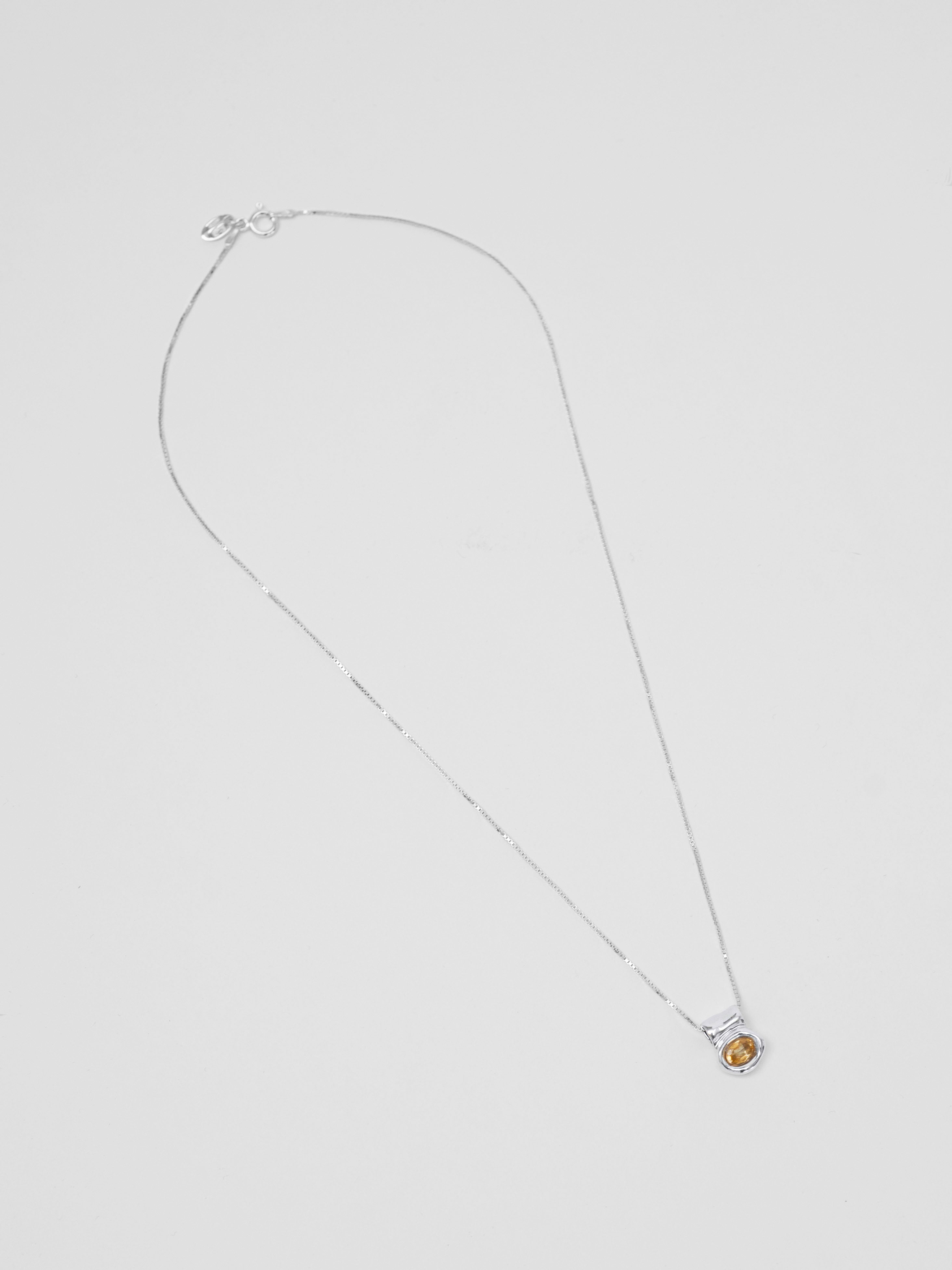 -Necklaces-wolfcircus.com