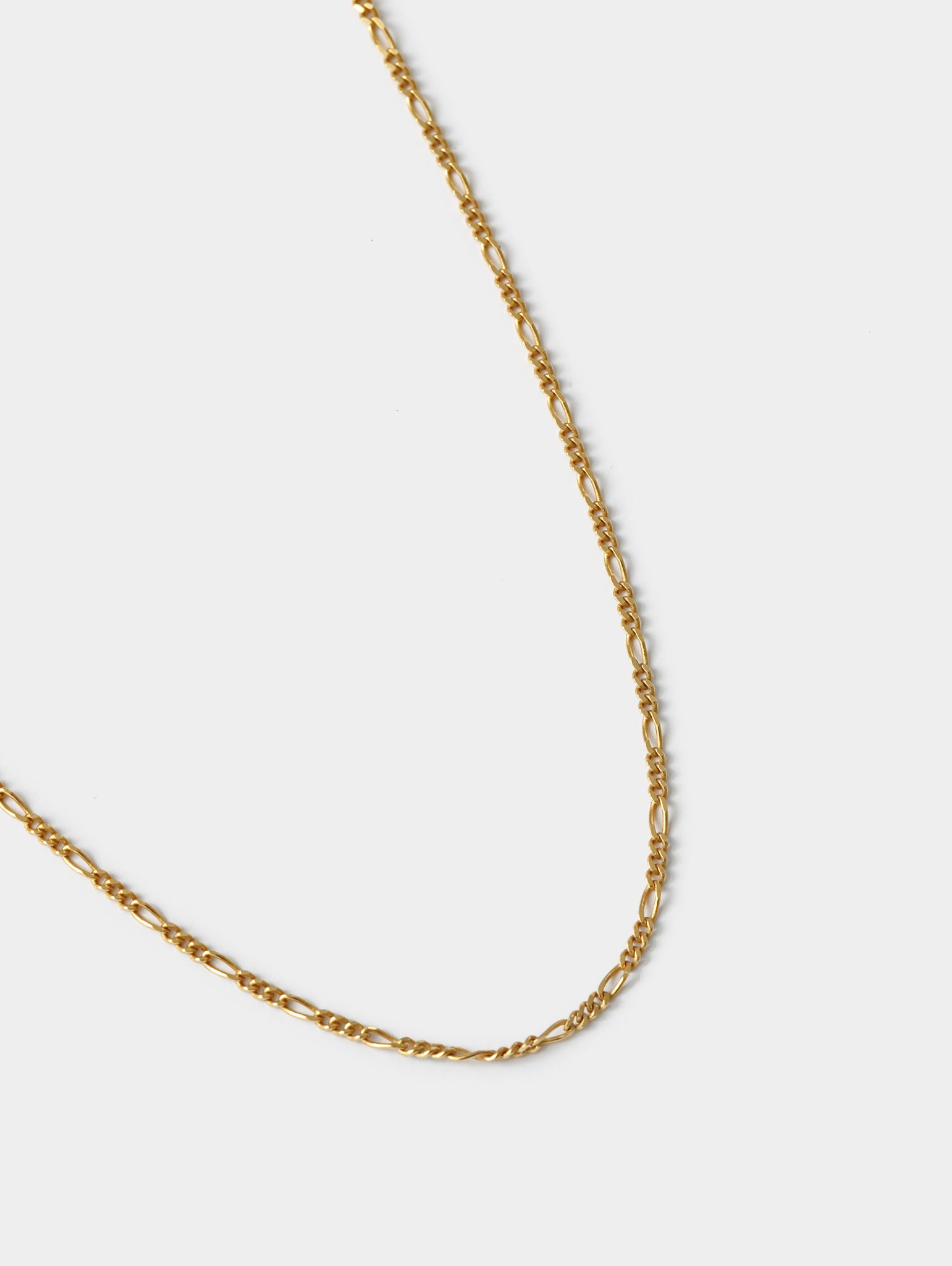 Figaro Chain in Gold