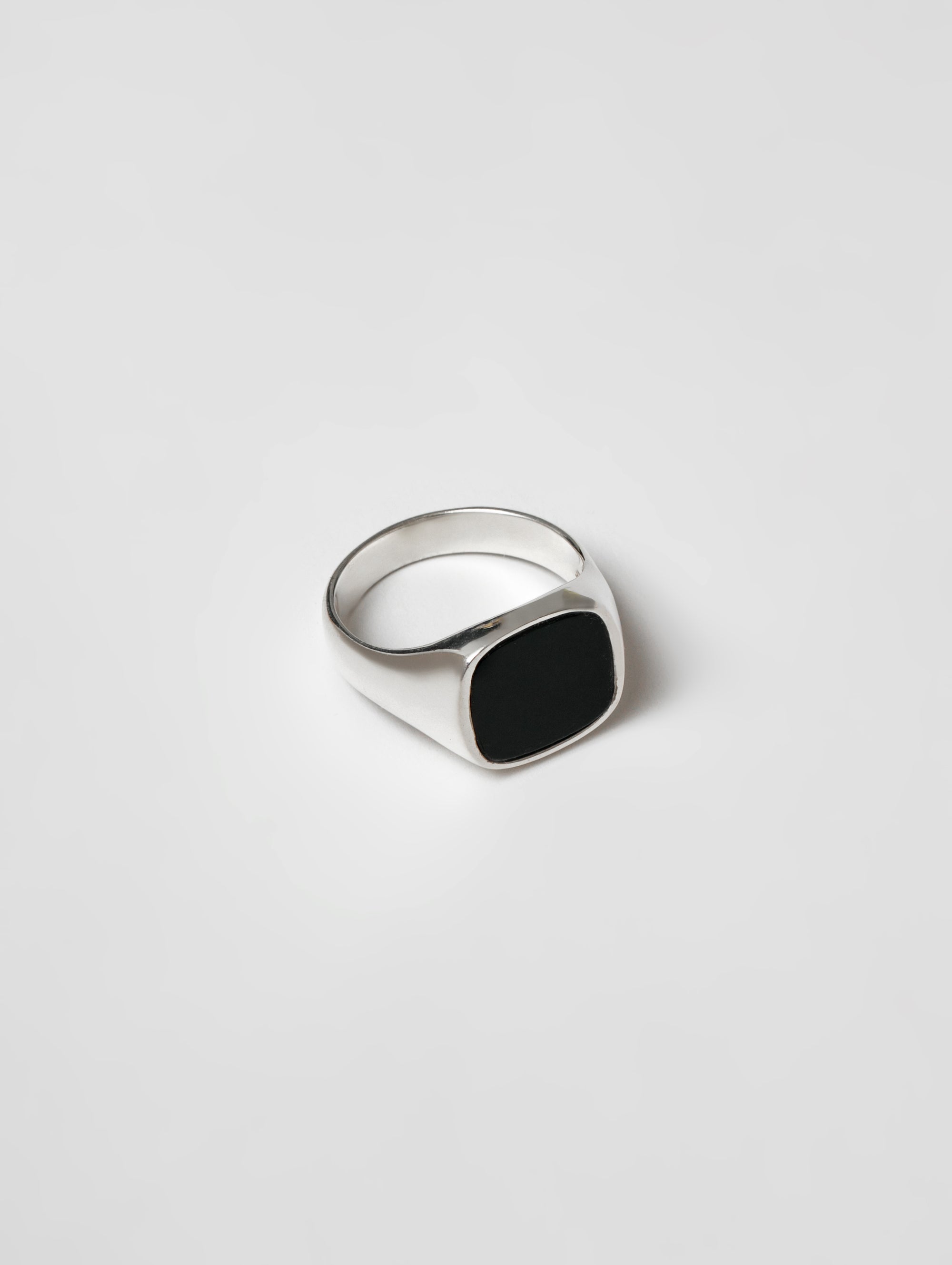 Jules Ring in Onyx and Sterling Silver - Main Image
