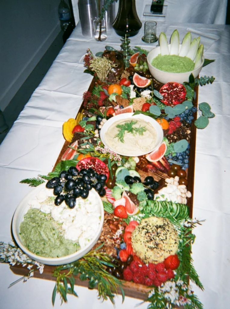 DISPOSABLE DIARIES: VANCOUVER HOLIDAY PARTY '18