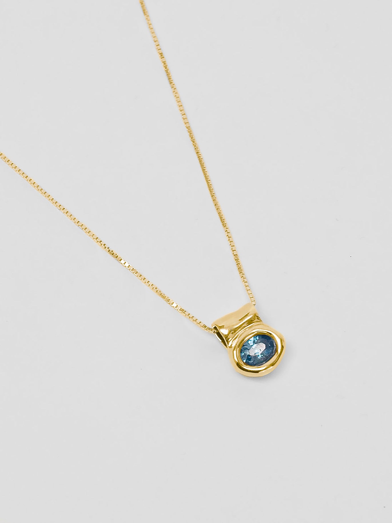 -Necklaces-wolfcircus.com