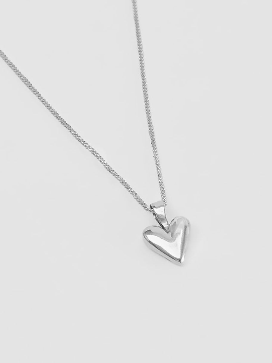 -Necklaces-wolfcircus.com