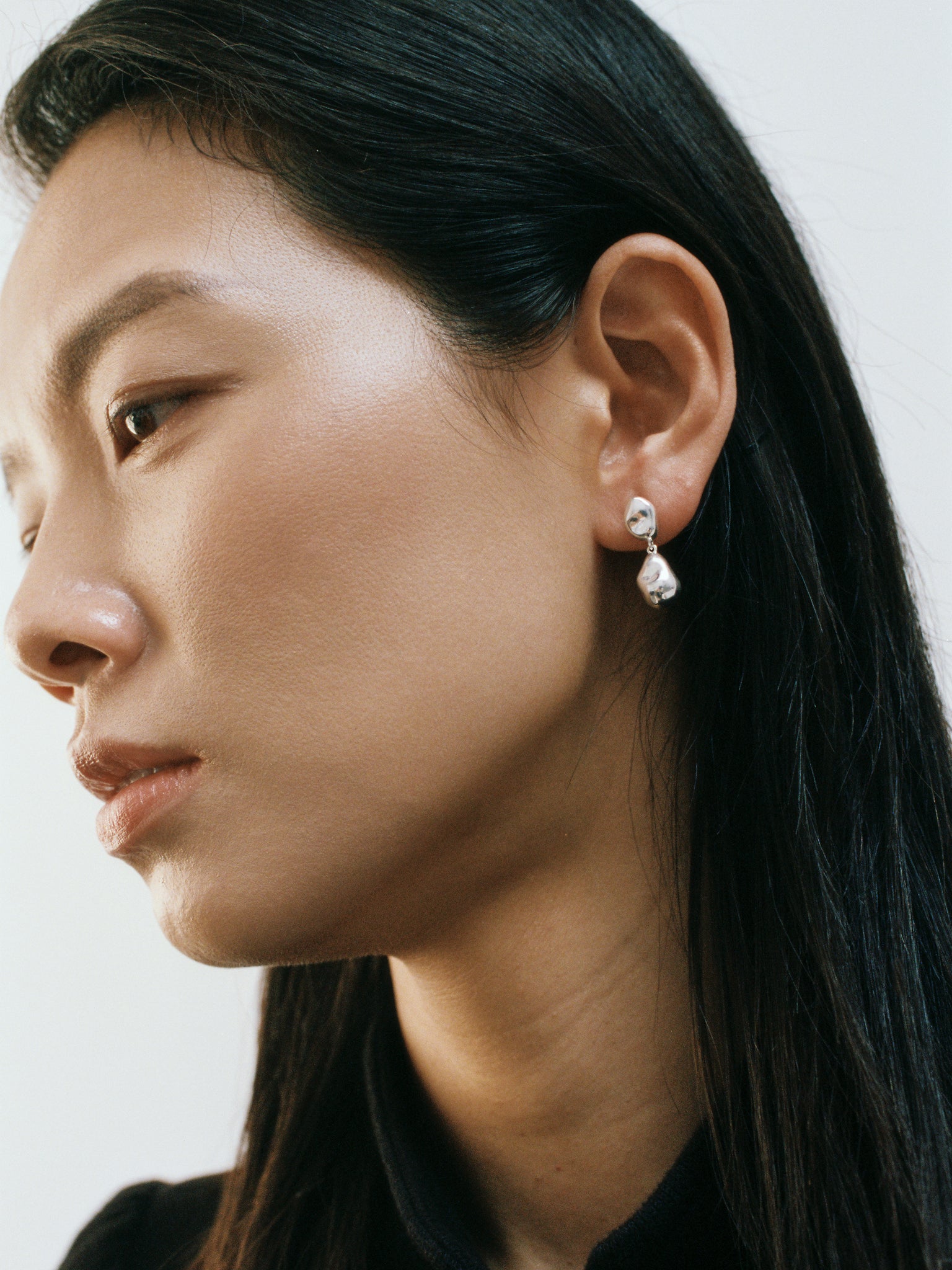 -Earrings-wolfcircus.com