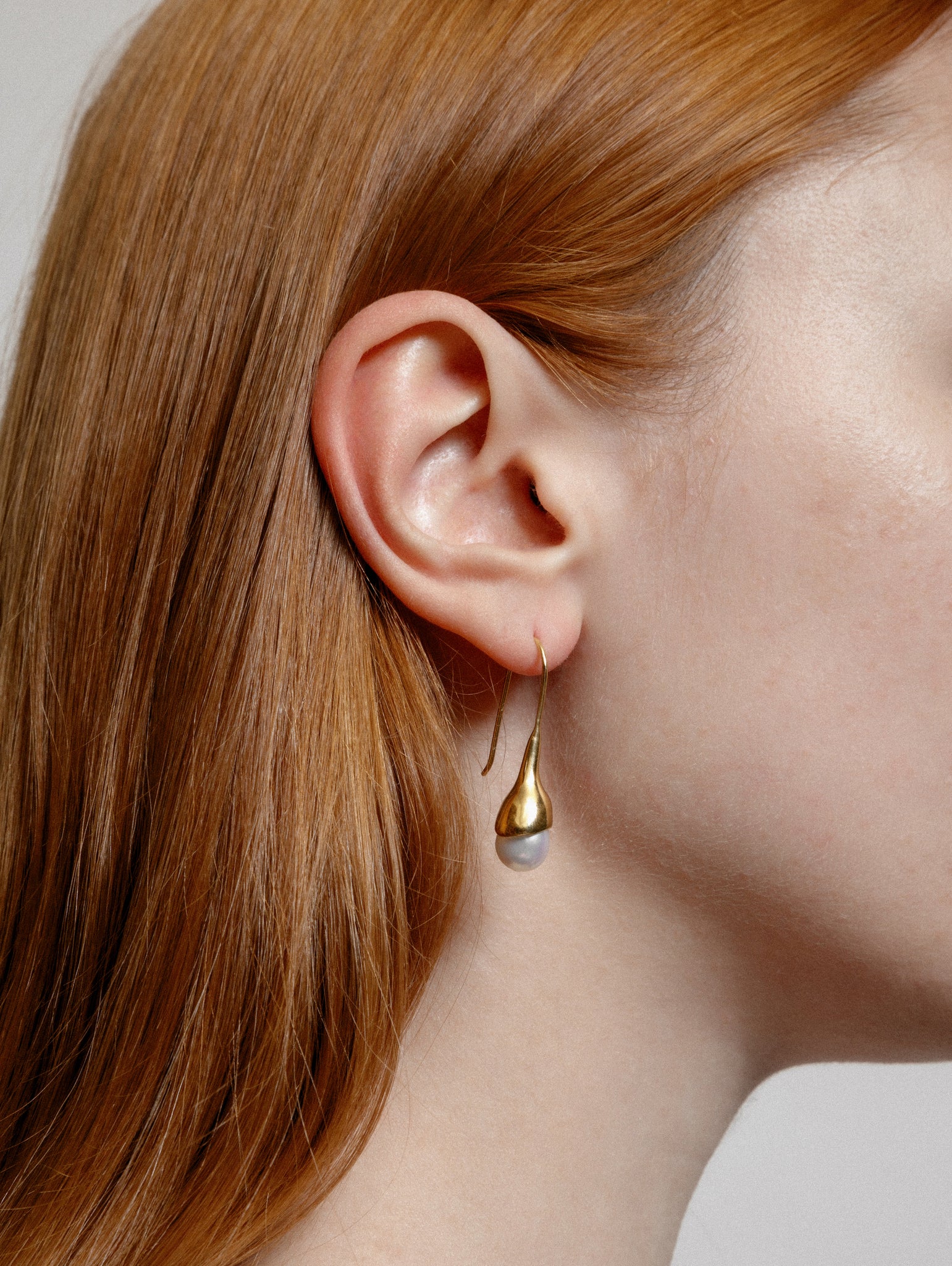 Anna Earrings in Gold