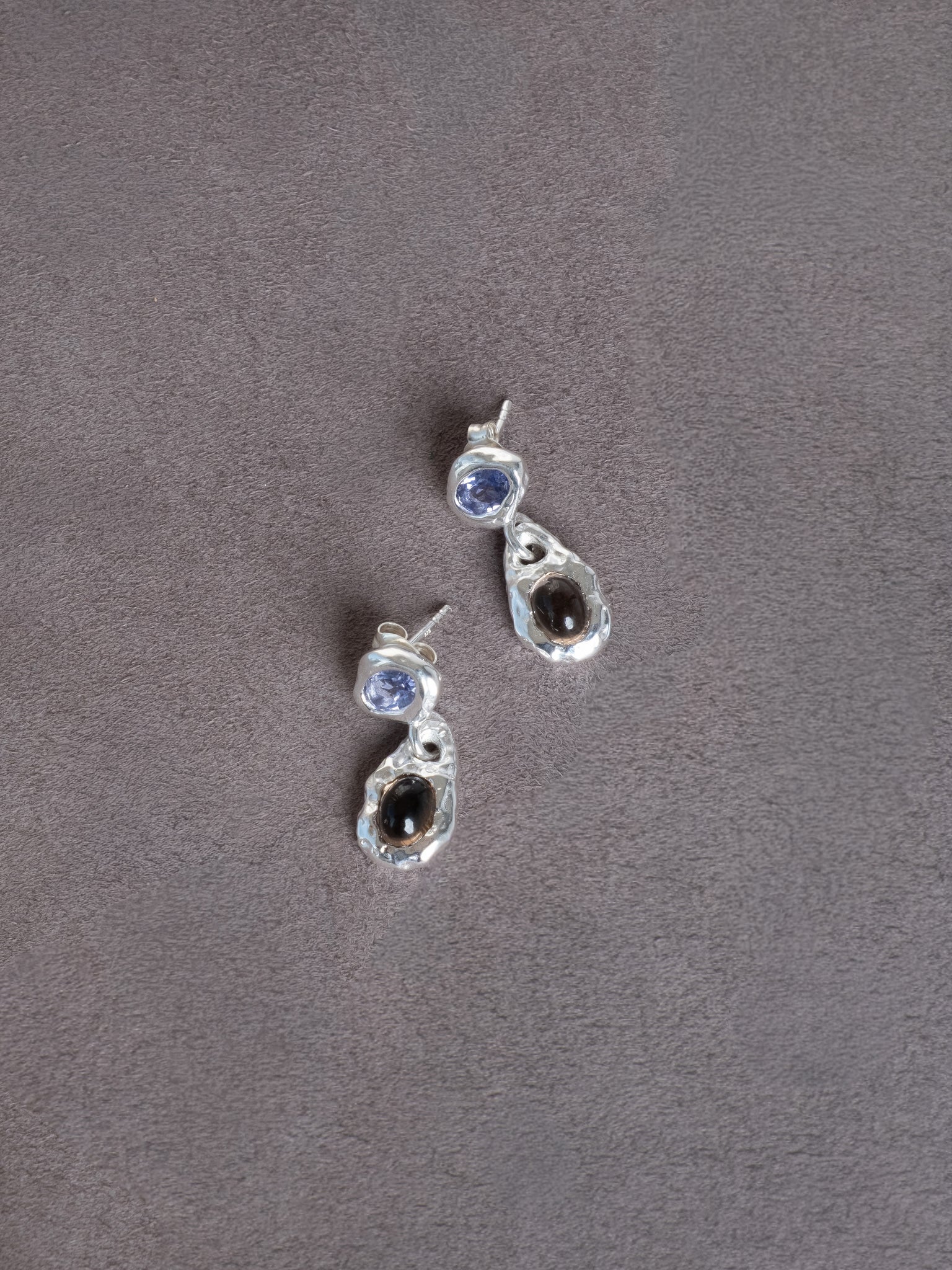 -Earrings-wolfcircus.com