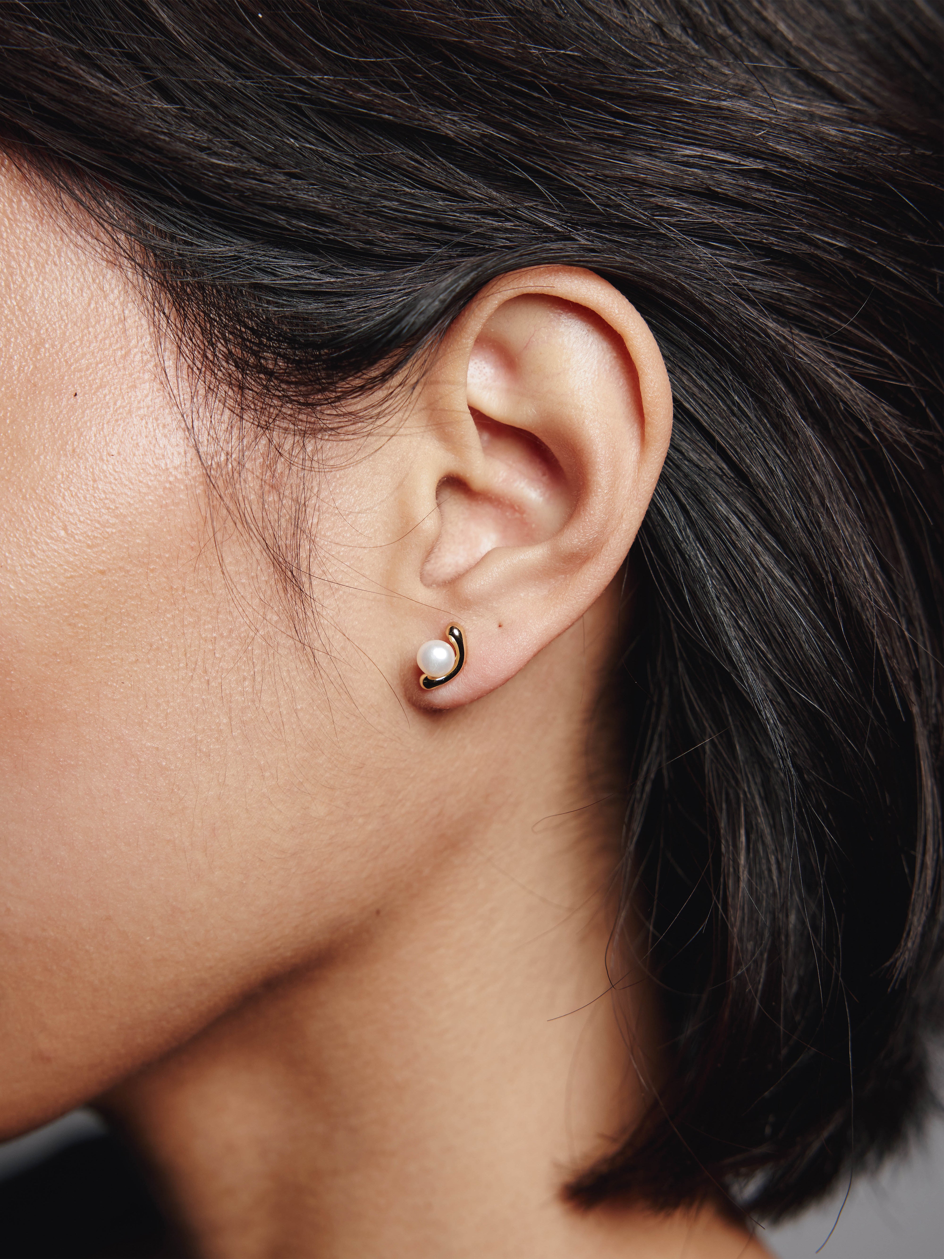 -Earrings-wolfcircus.com