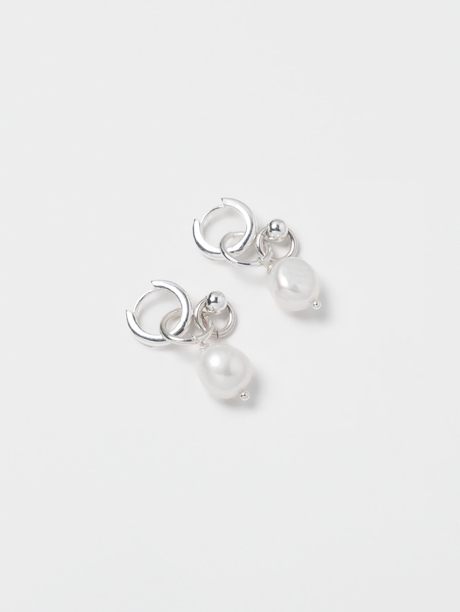 -Earrings-wolfcircus.com