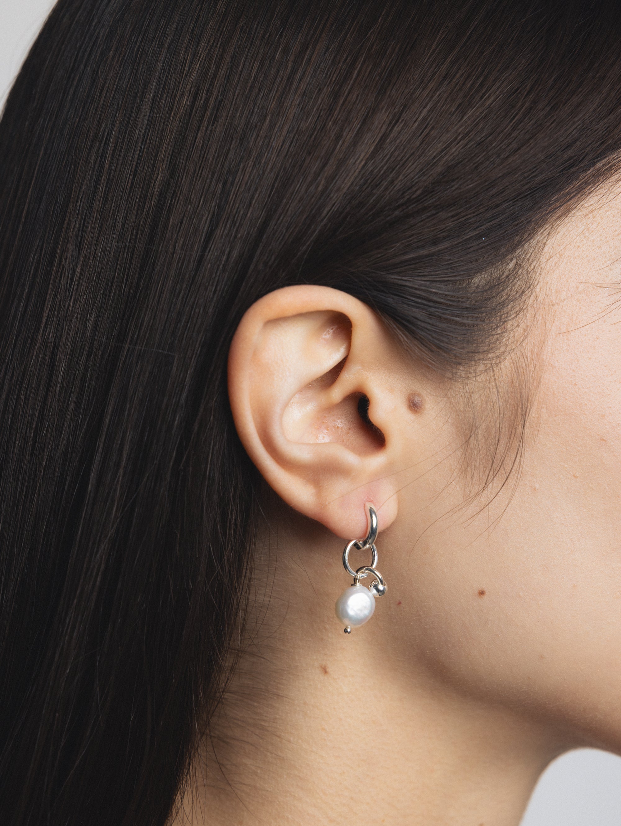 -Earrings-wolfcircus.com
