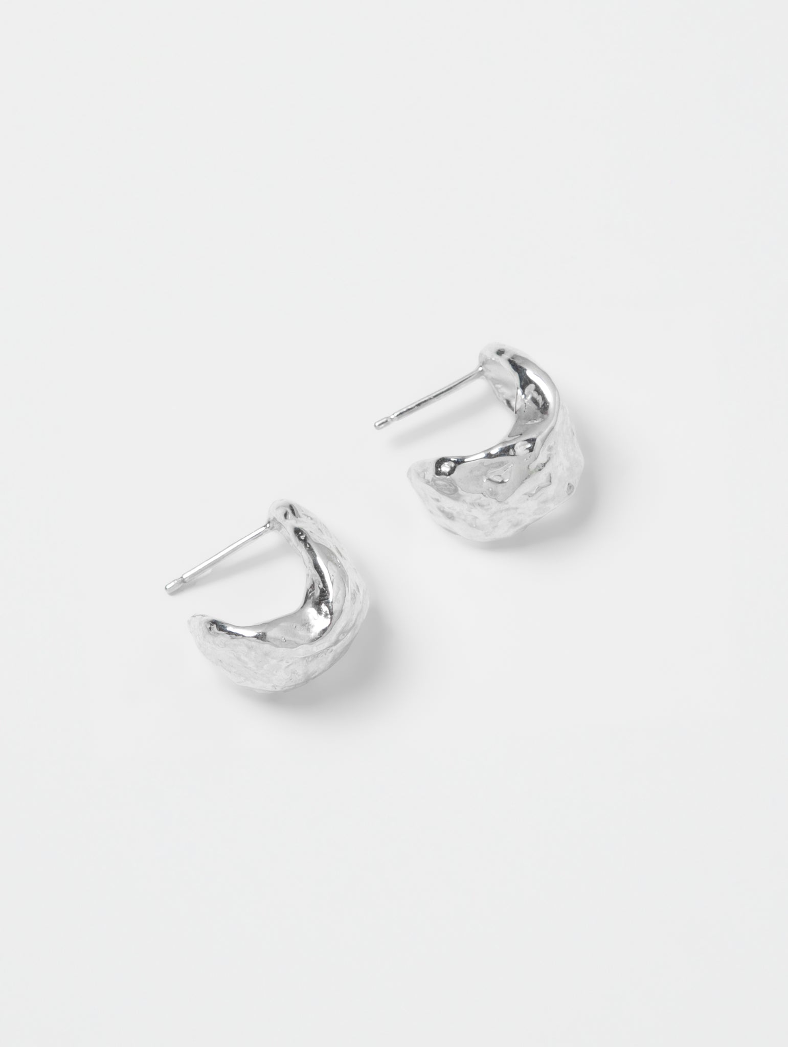 -Earrings-wolfcircus.com