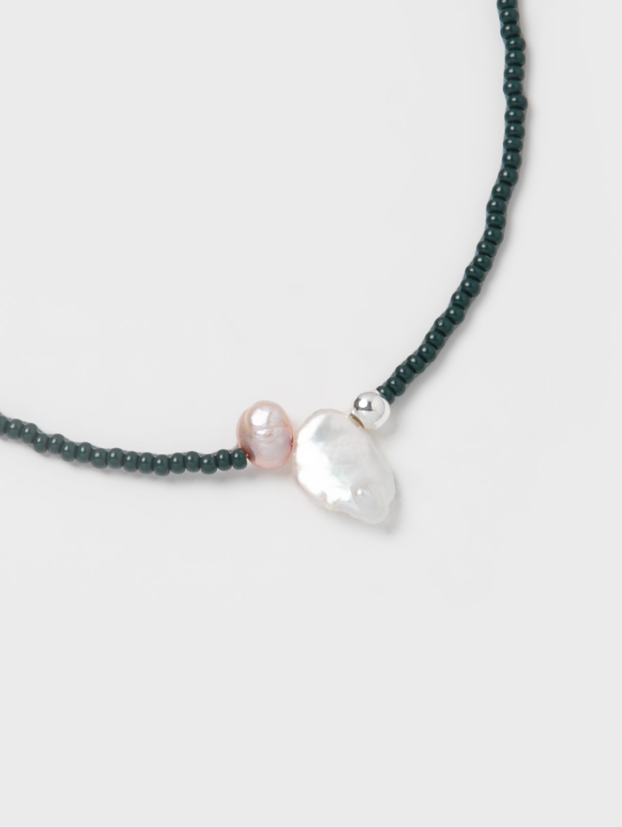 -Necklaces-wolfcircus.com
