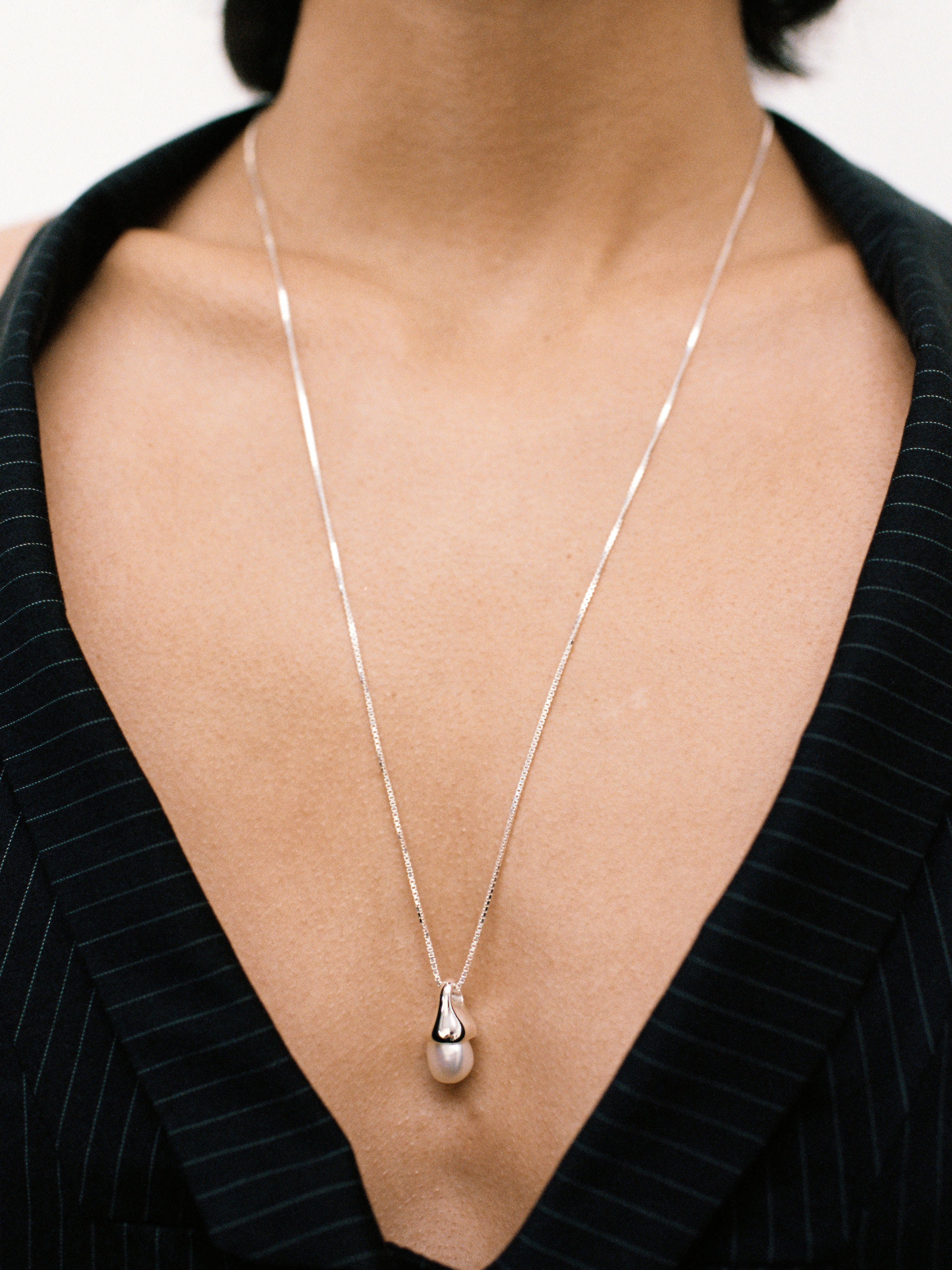 -Necklaces-wolfcircus.com