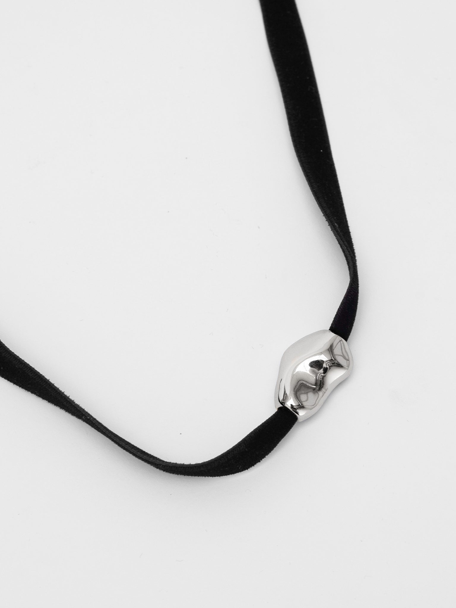 -Necklaces-wolfcircus.com