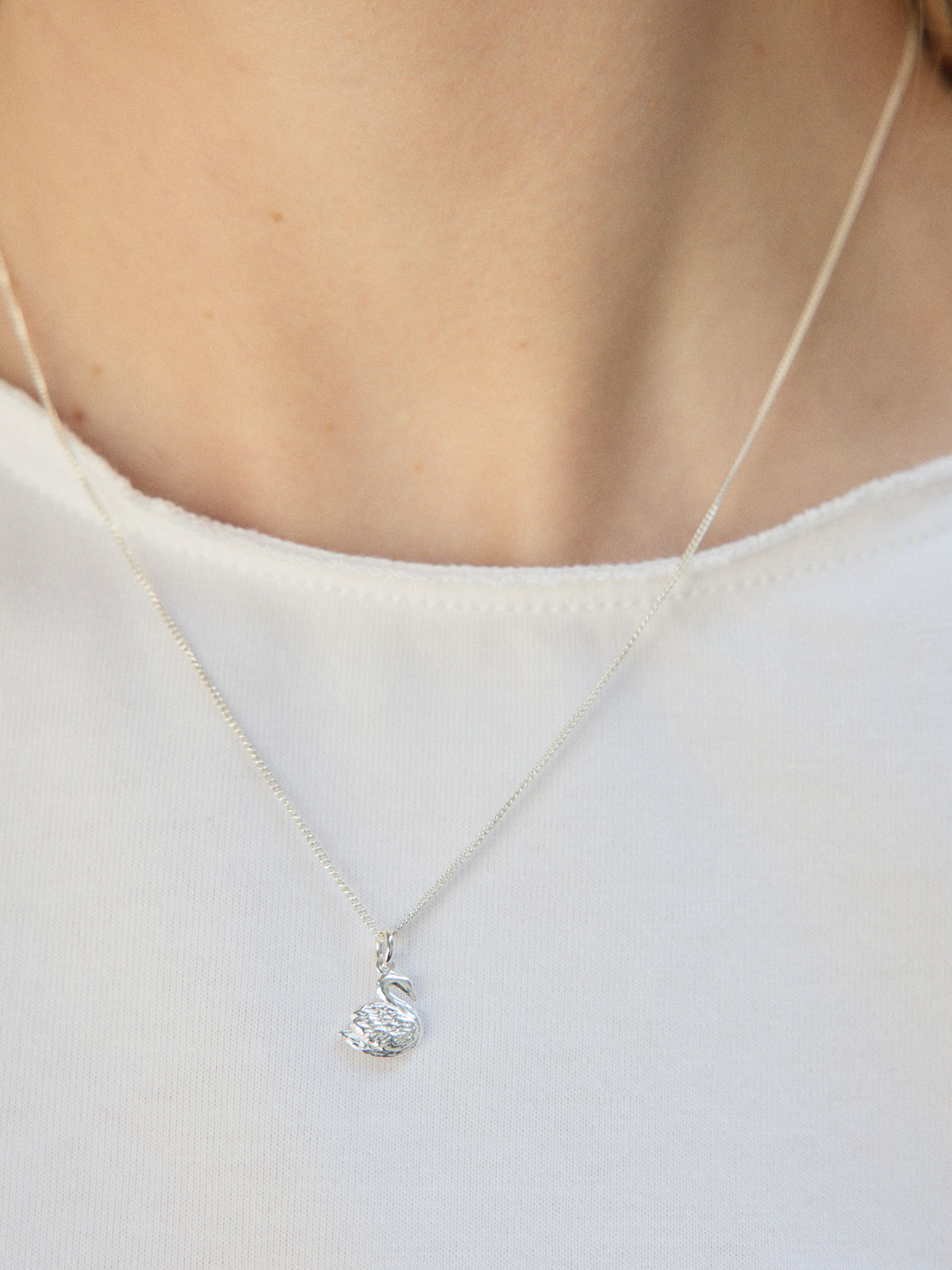 -Necklaces-wolfcircus.com