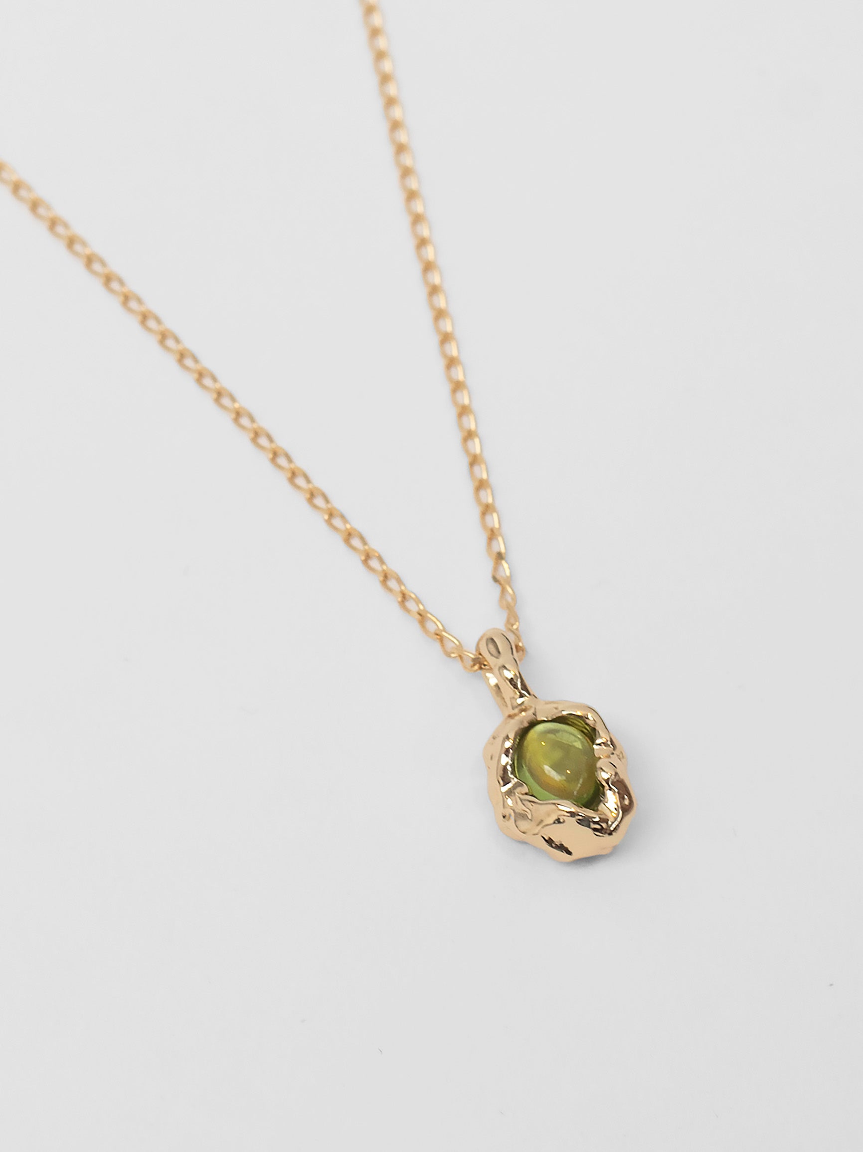 -Necklaces-wolfcircus.com