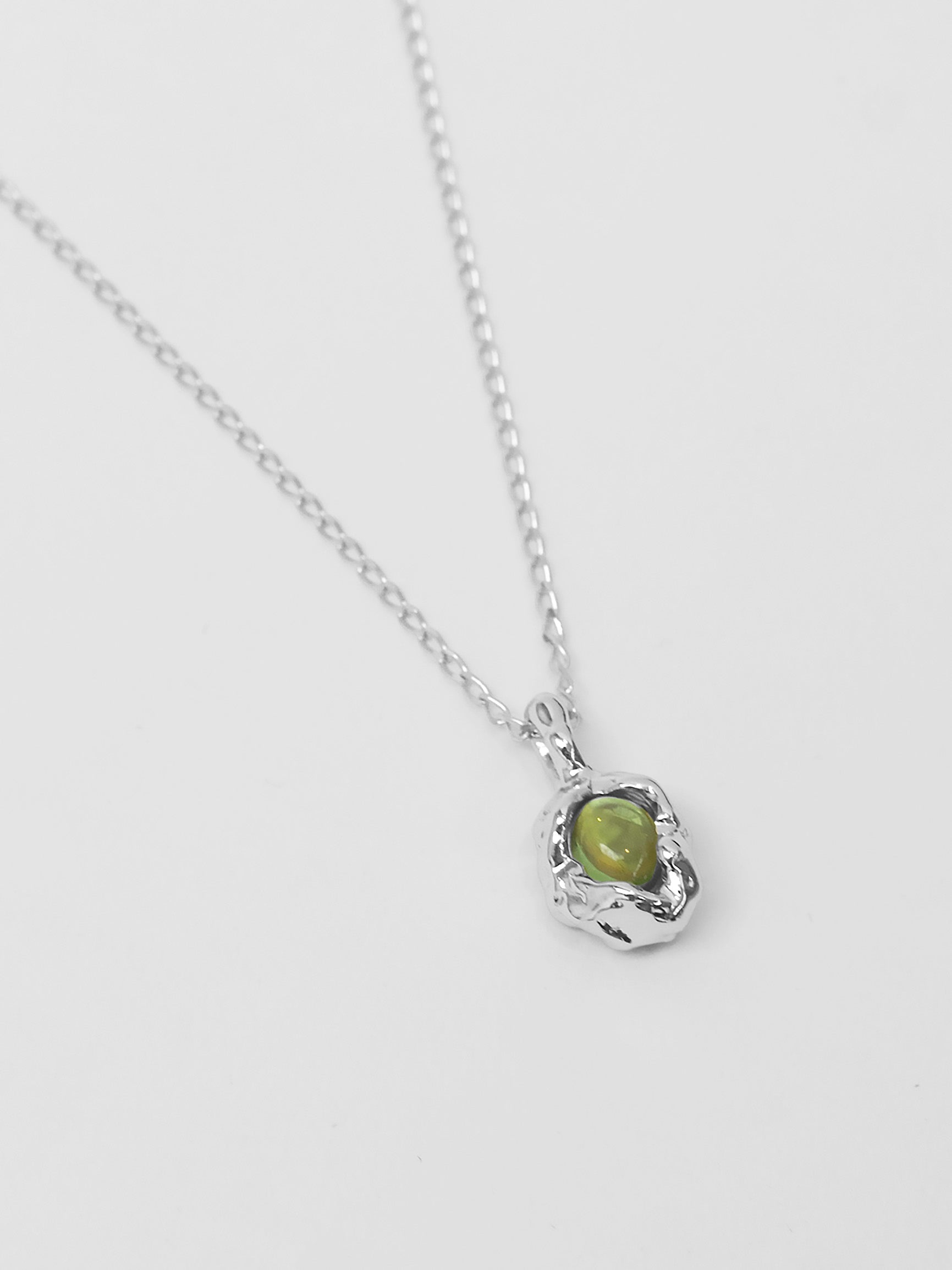 -Necklaces-wolfcircus.com