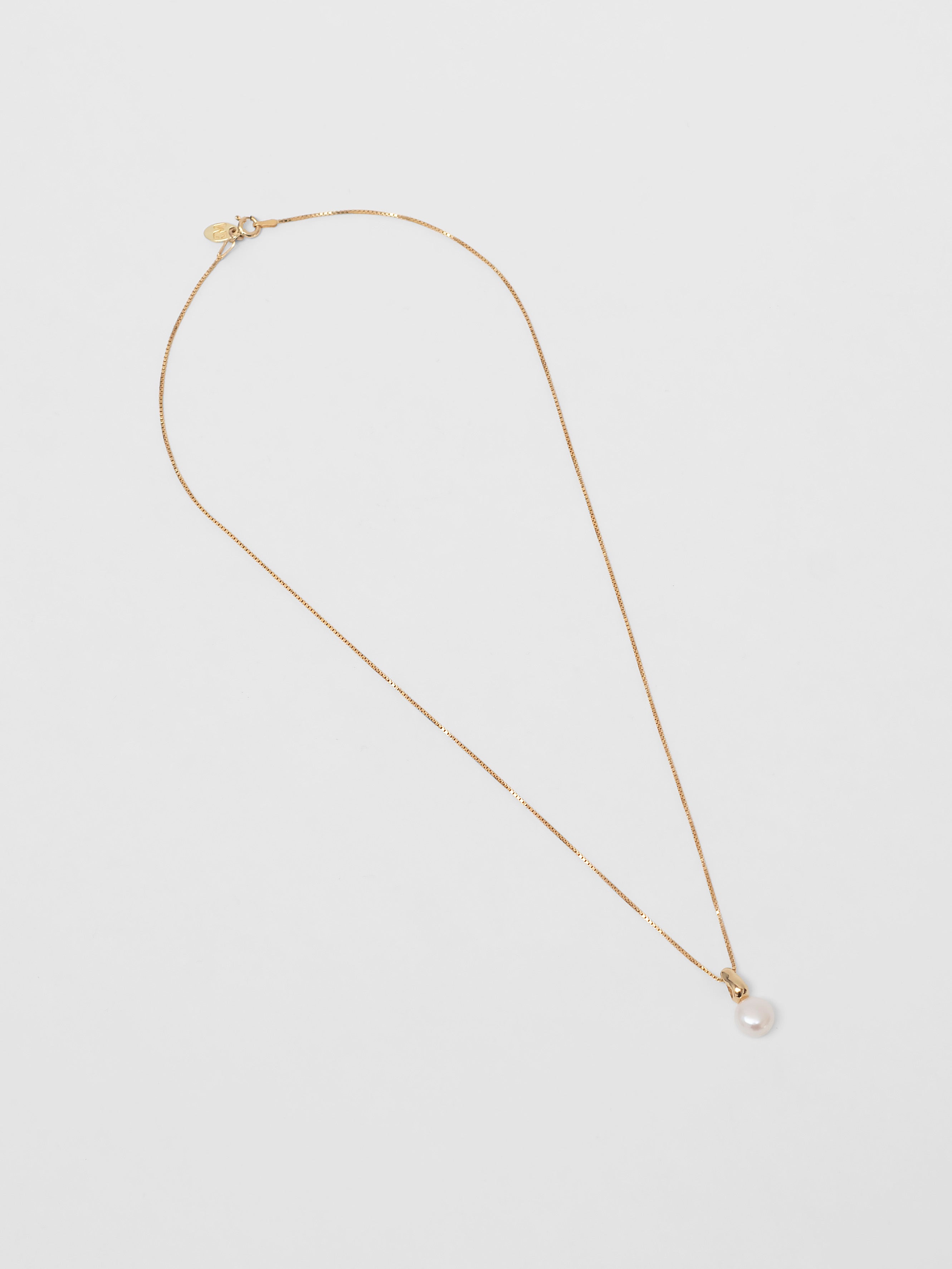 Wolf Circus Timeless Pearl Pendant Necklace in 14k Gold Plated Bronze | Emmy Necklace in Gold-Necklaces-wolfcircus.com