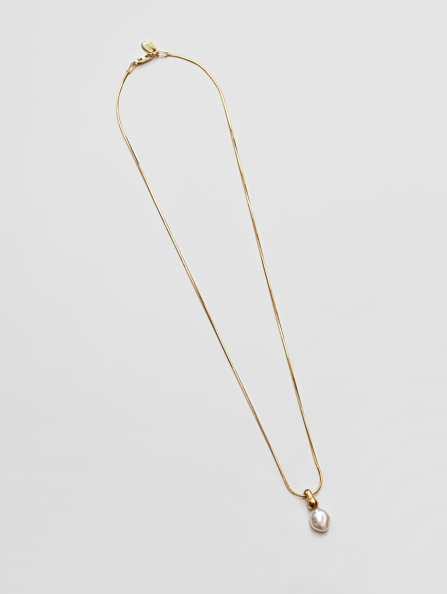 Wolf Circus Timeless Pearl Pendant Necklace in 14k Gold Plated Bronze | Emmy Necklace in Gold