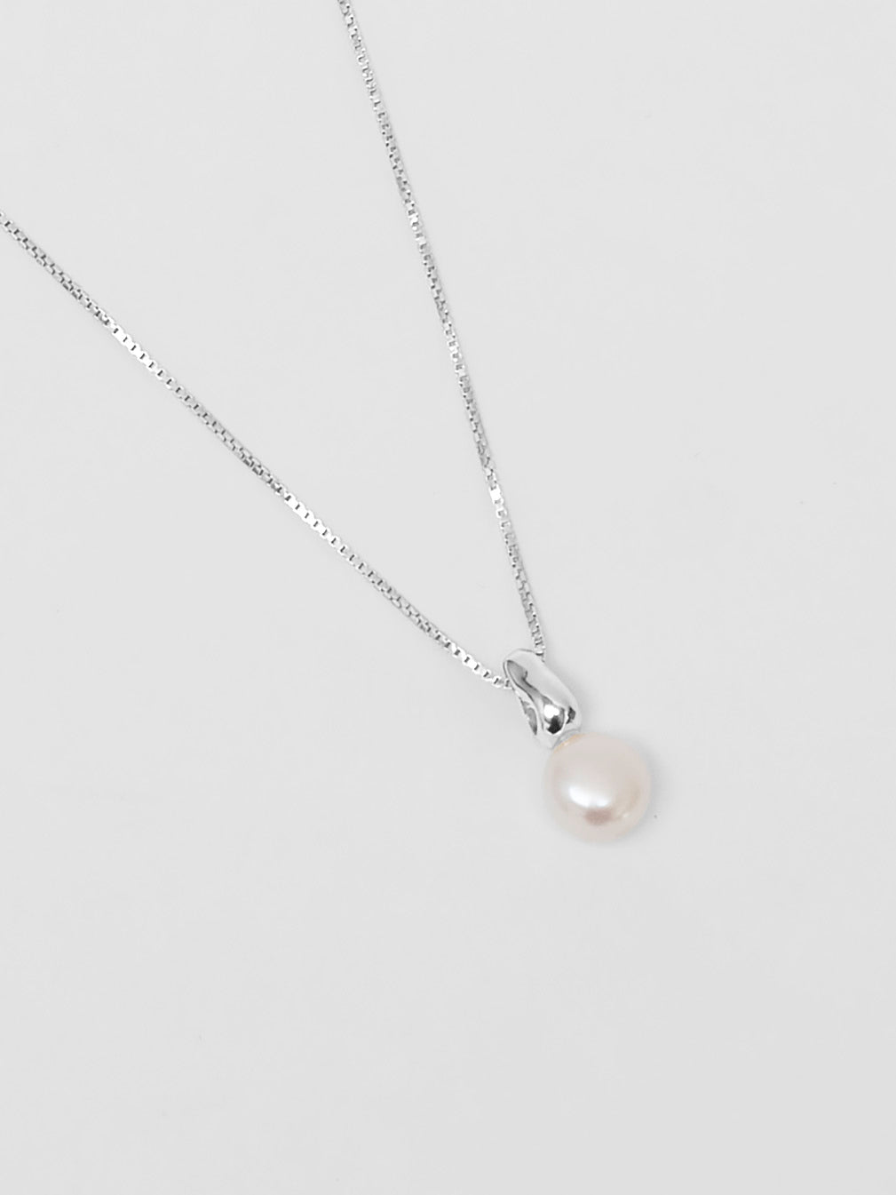 Wolf Circus Timeless Pearl Pendant Necklace in 925 Sterling Silver | Emmy Necklace in Sterling Silver-Necklaces-wolfcircus.com
