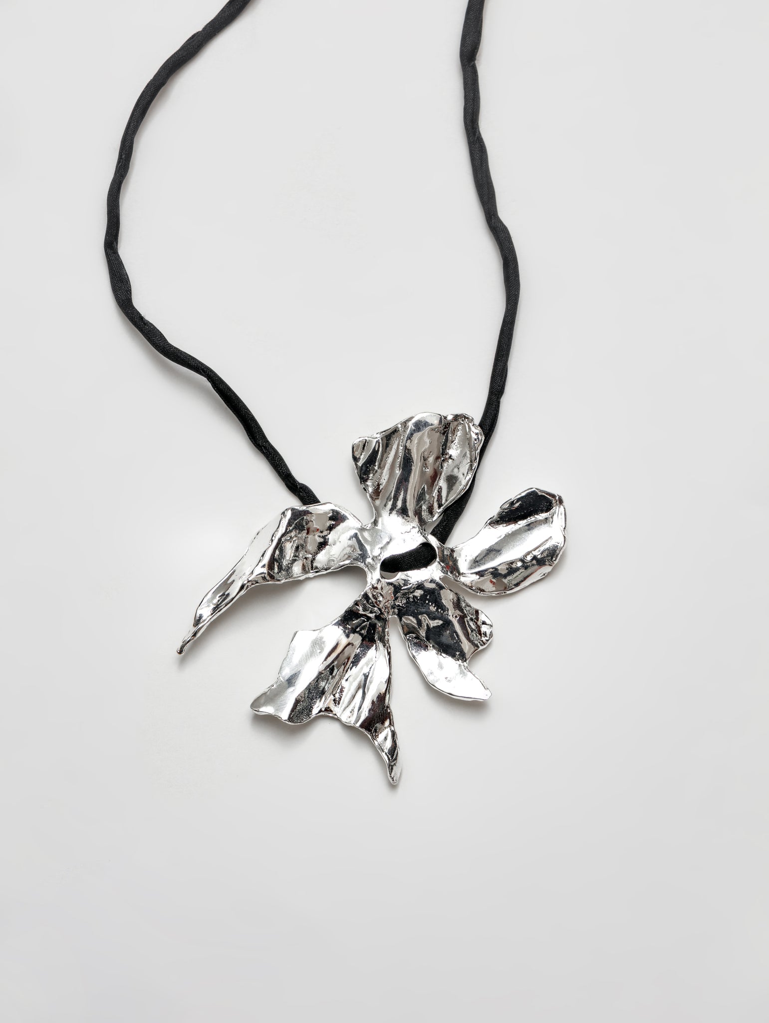 Wolf Circus-Wolf Circus Flower Silk Cord Necklace in Black | Silver Plated Flower Pendant Choker-