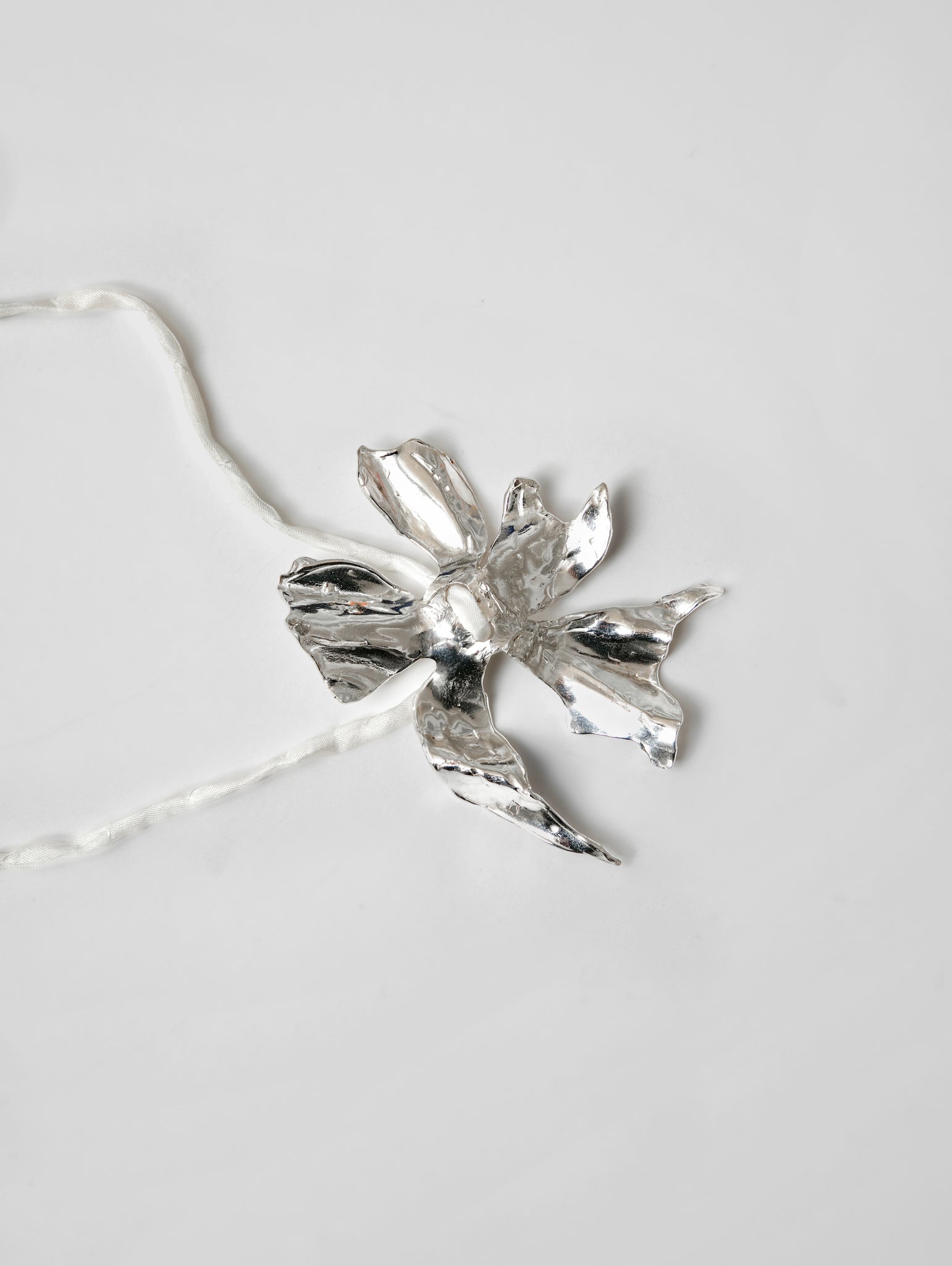 Wolf Circus-Wolf Circus Flower Silk Cord Necklace in Cream | Silver Plated Flower Pendant Choker-