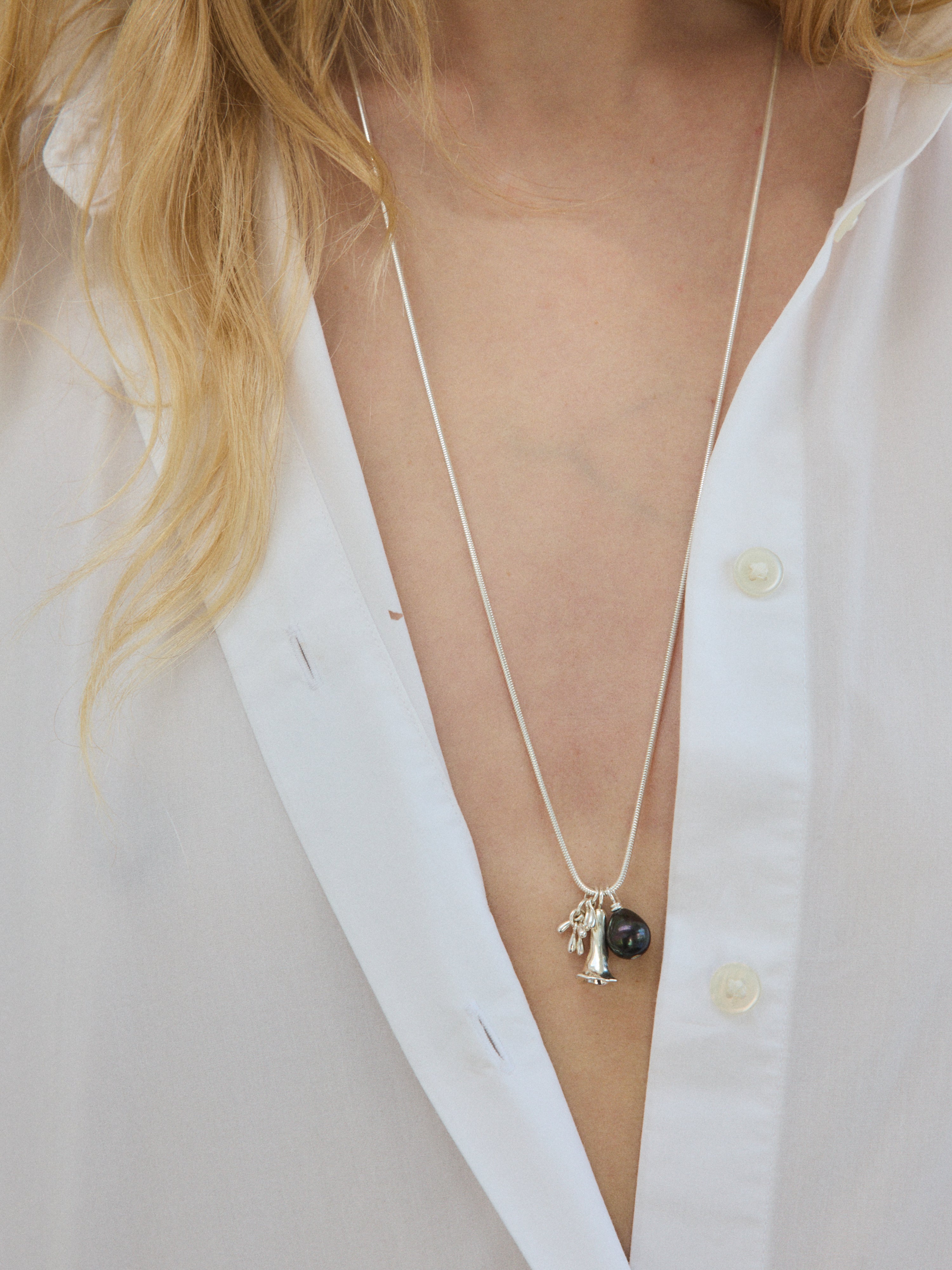 -Necklaces-wolfcircus.com