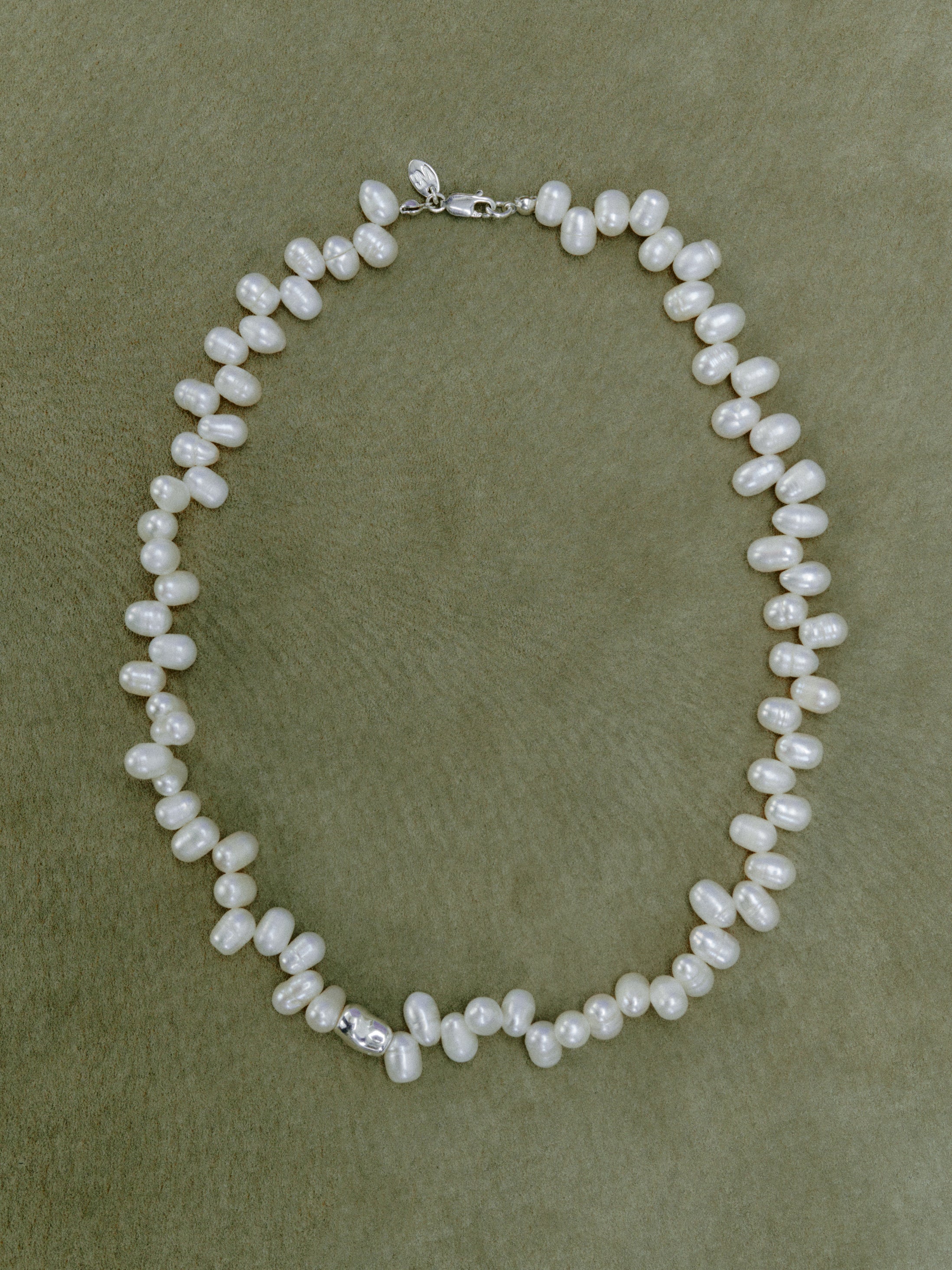 -Necklaces-wolfcircus.com