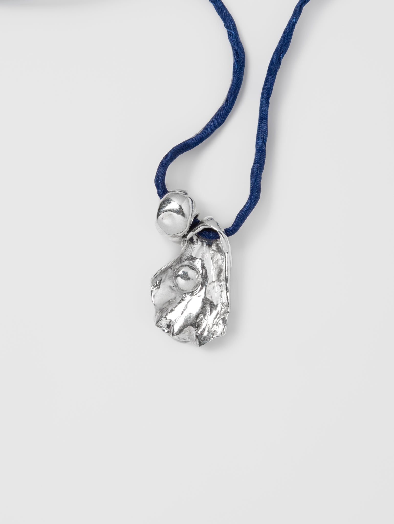 -Necklaces-wolfcircus.com
