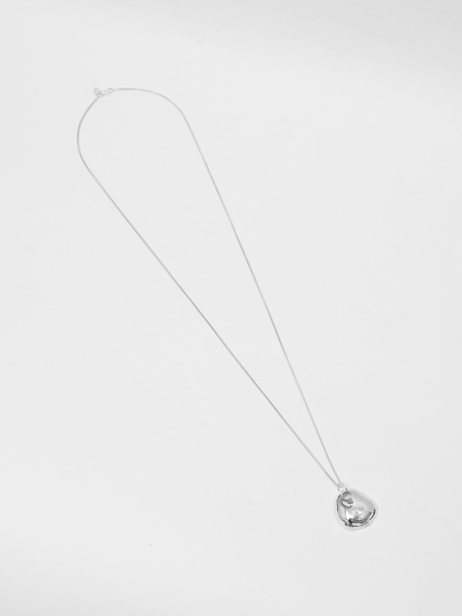 -Necklaces-wolfcircus.com