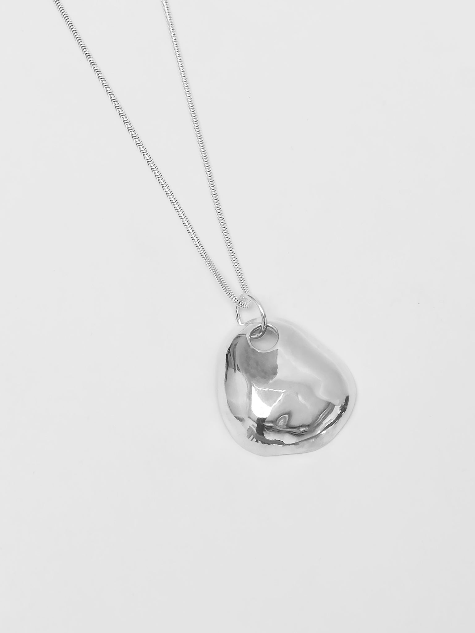 -Necklaces-wolfcircus.com