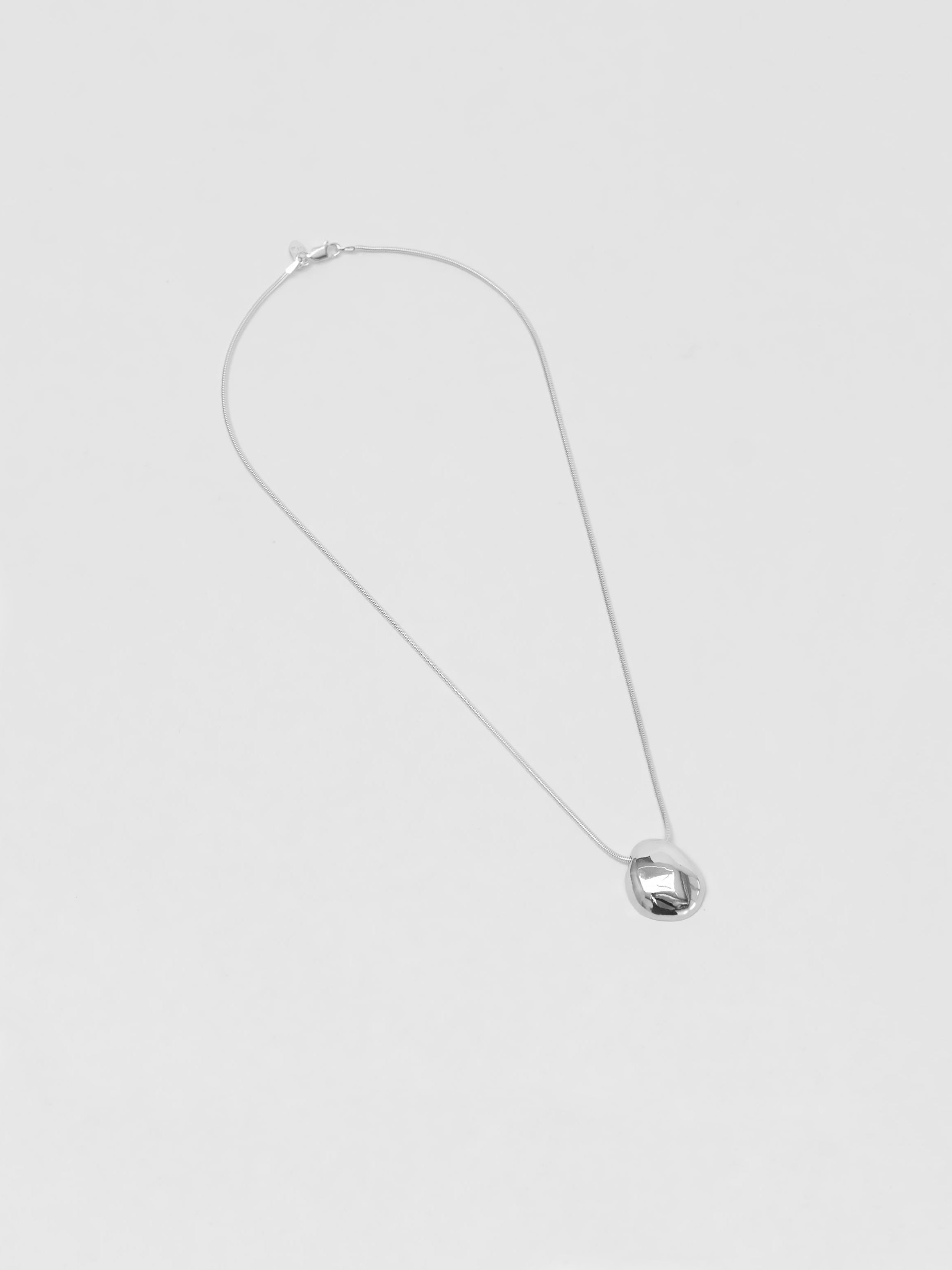 -Necklaces-wolfcircus.com