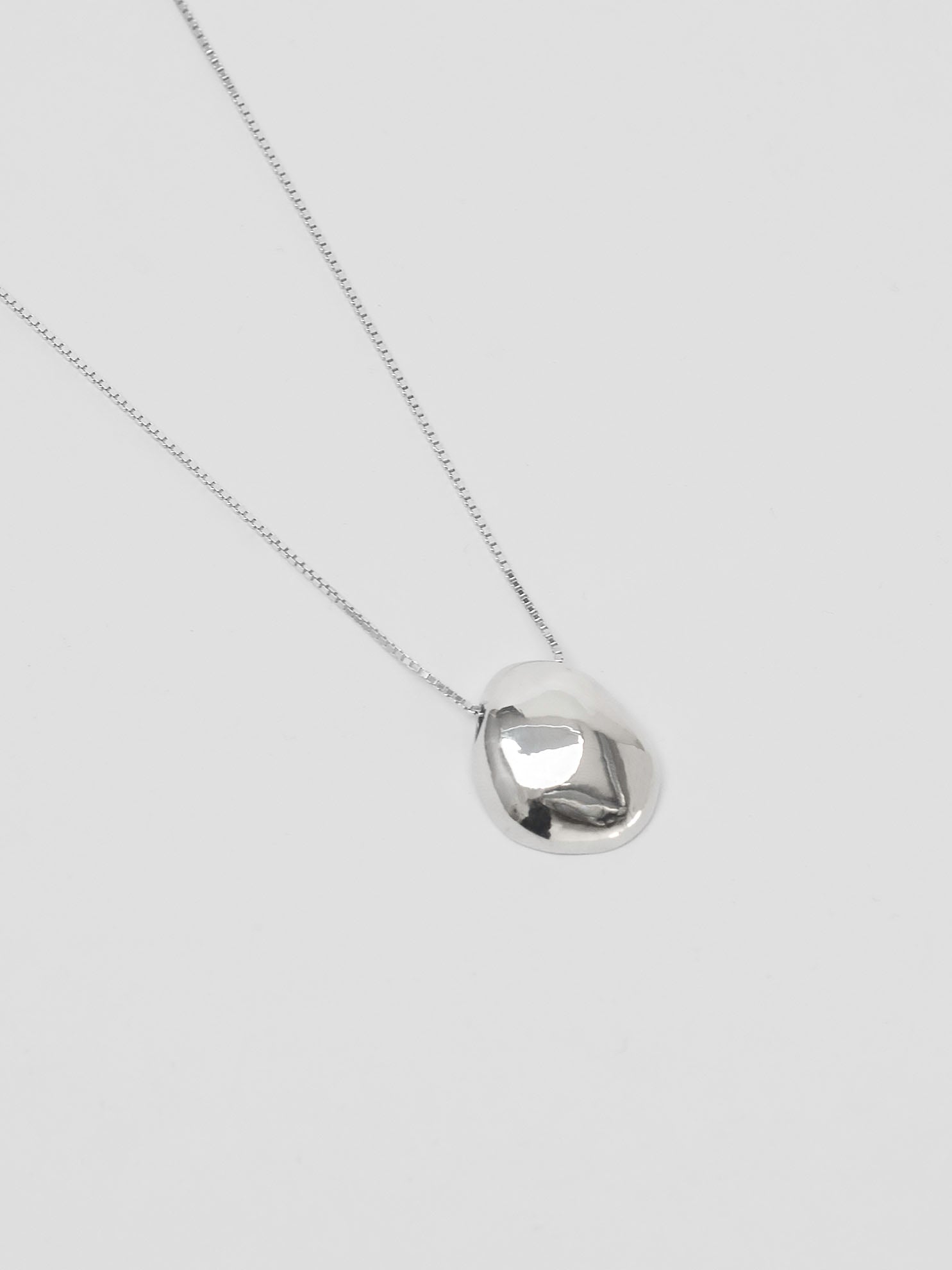 -Necklaces-wolfcircus.com