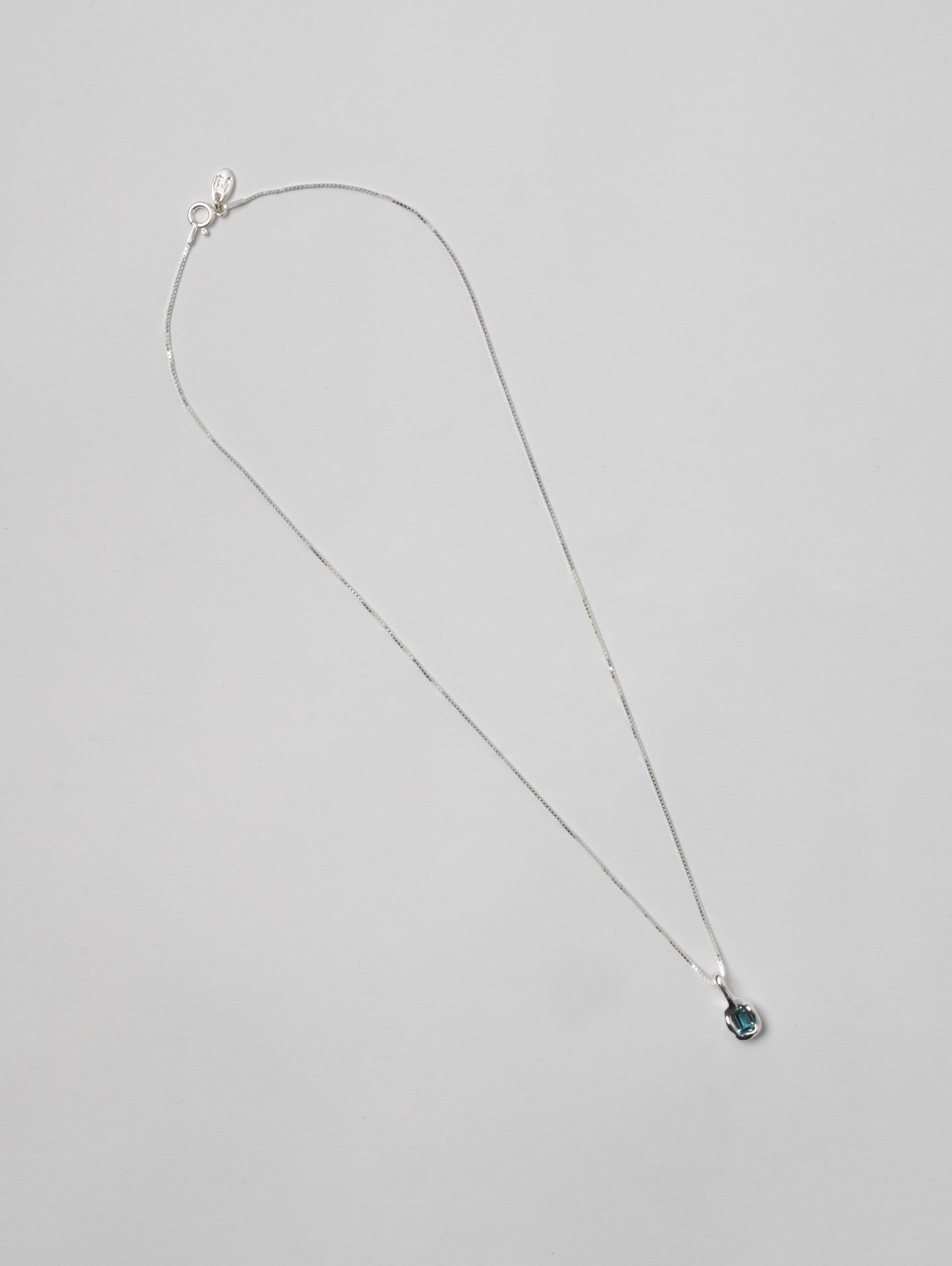 -Necklaces-wolfcircus.com