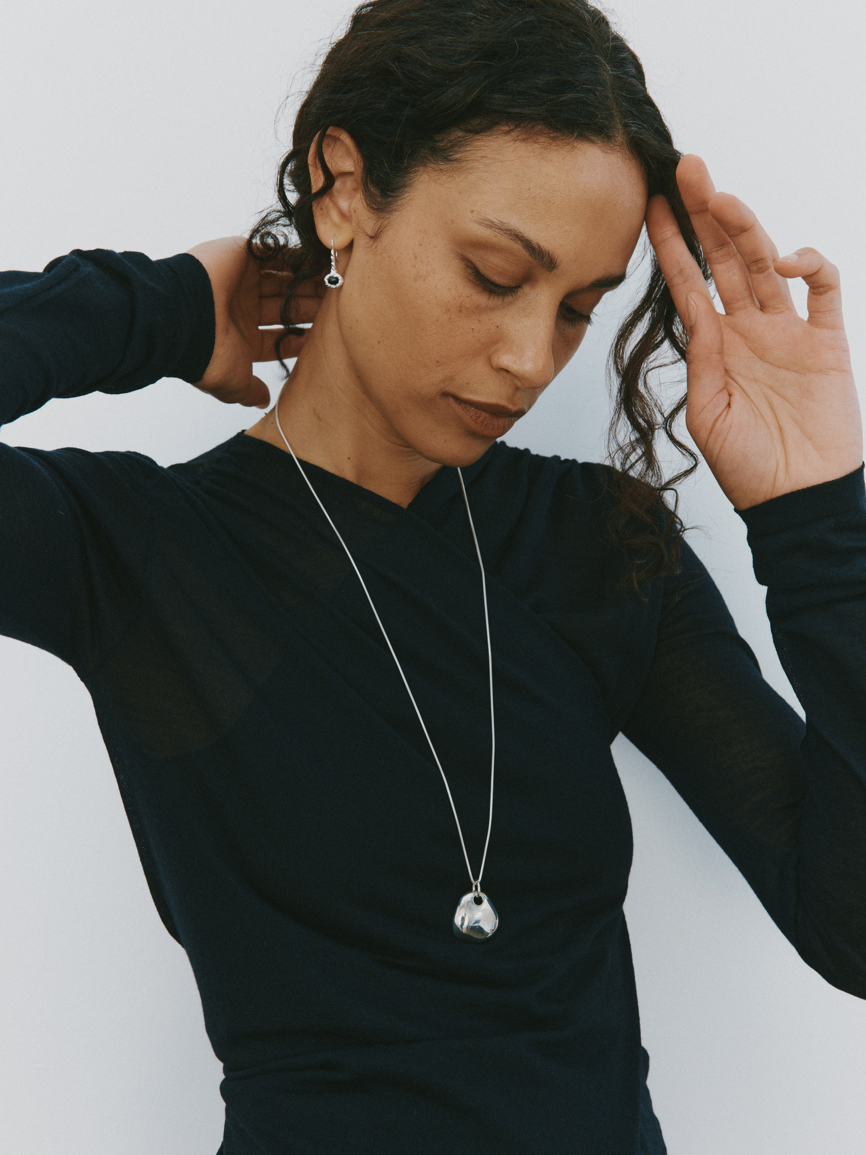-Necklaces-wolfcircus.com