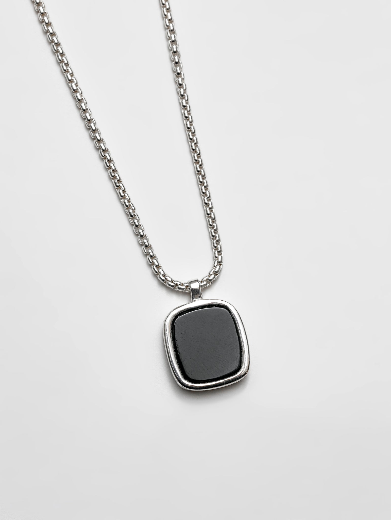 Wolf Circus Classic Unisex Square Natural Gemstone Pendant Necklace Black Stone 925 Sterling Silver Jewelry