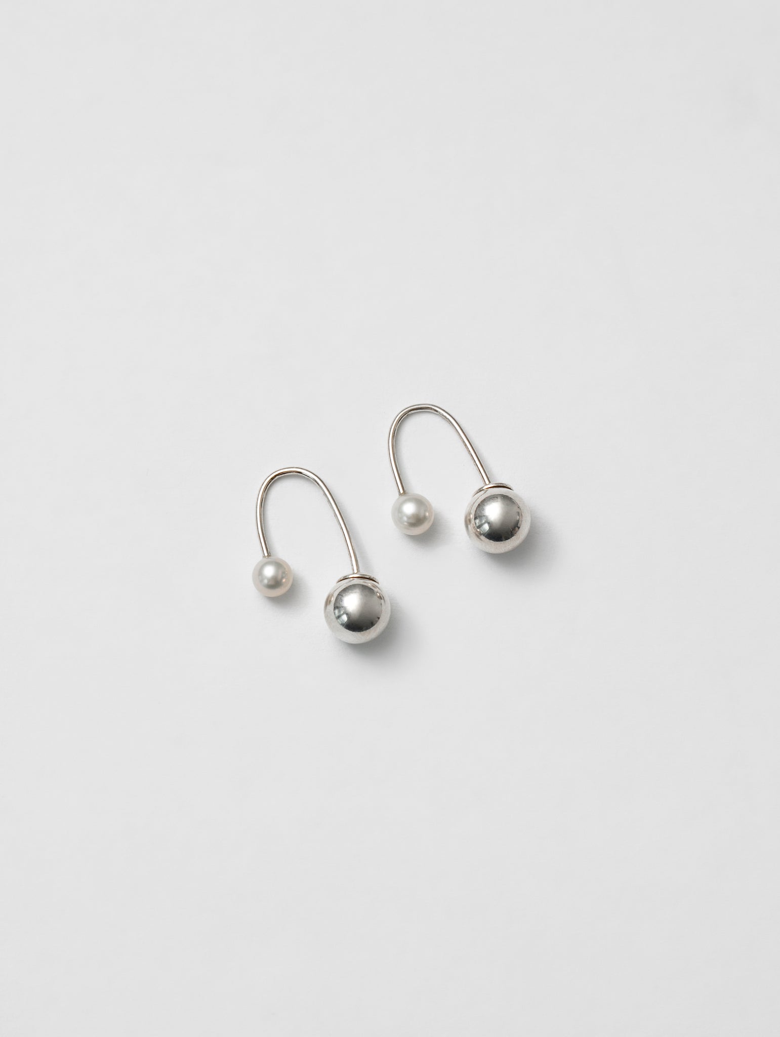 Wolf Circus Hi-Lo Pearl Bead Threader Earring in 925 Sterling Silver | Beatrice Earring in Sterling Silver-Earrings-wolfcircus.com