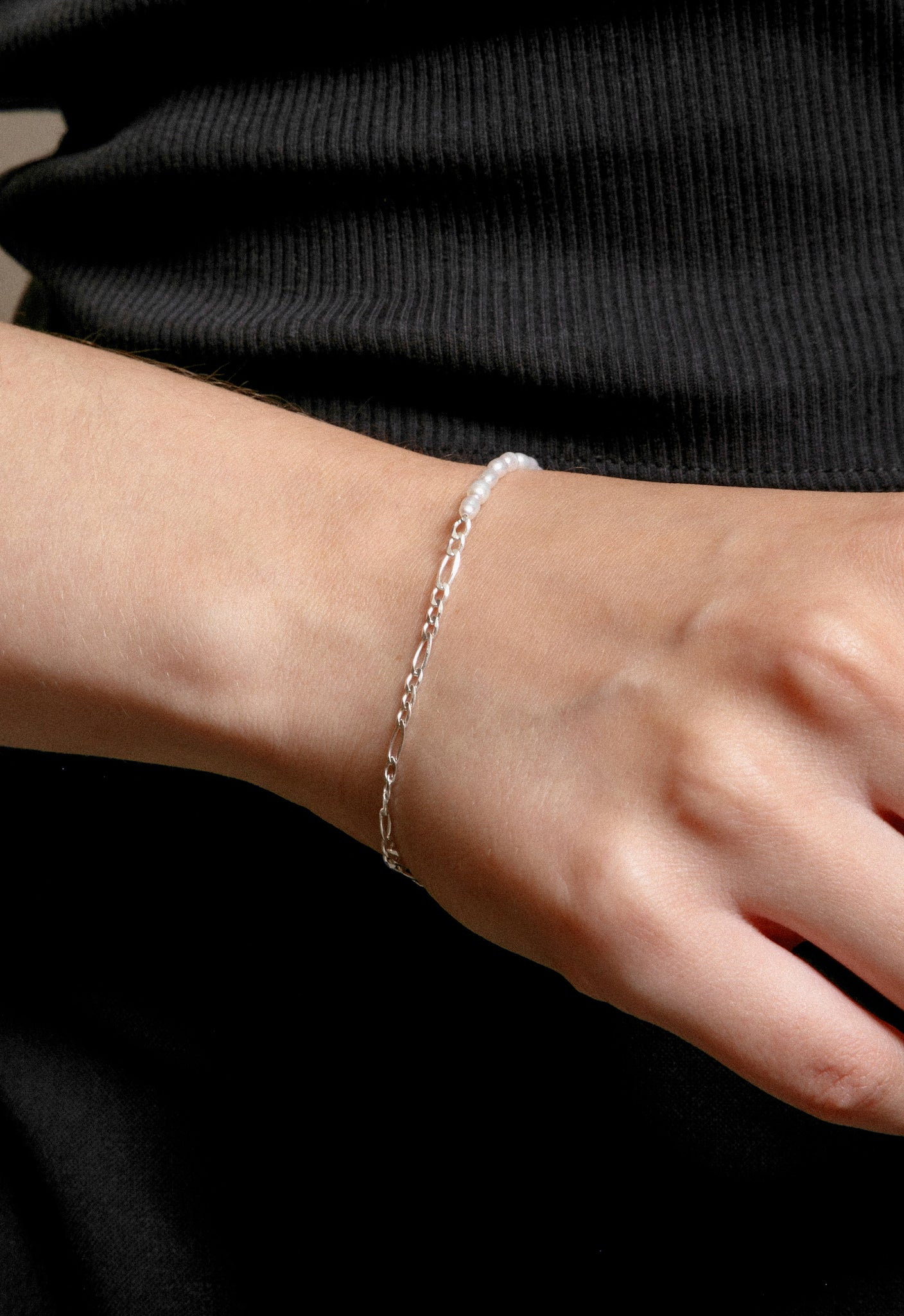   Wolf-Circus-Minature-Pearl-Figaro-Chain-Combination-Bracelet-925-Sterling-Silver-Mara-Bracelet-in-Sterling-Silver-Bracelets-Jewelry